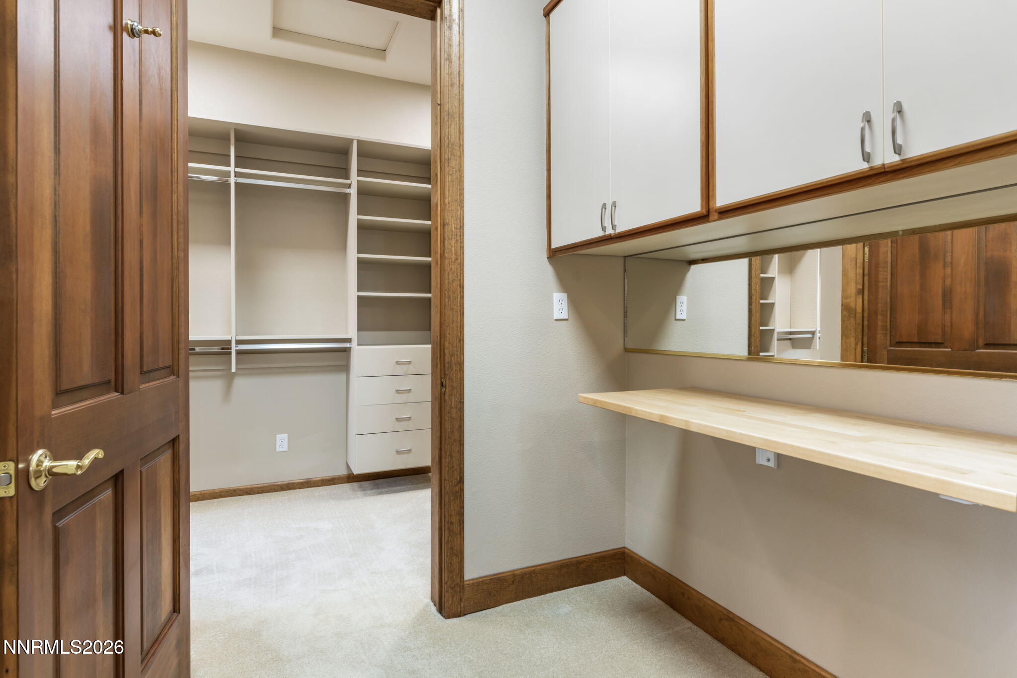 406 Gleneagles Court Property Photo 47