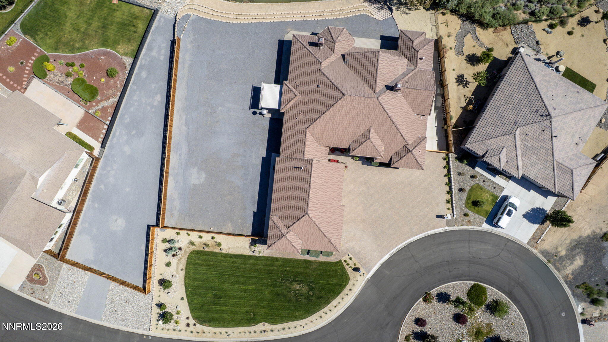 406 Gleneagles Court Property Photo 65
