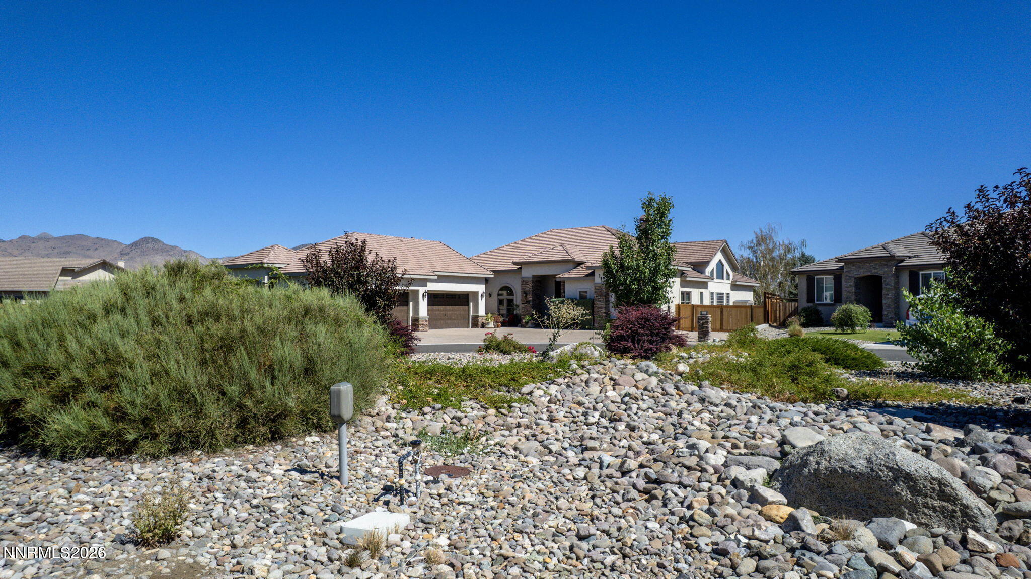 406 Gleneagles Court Property Photo 68
