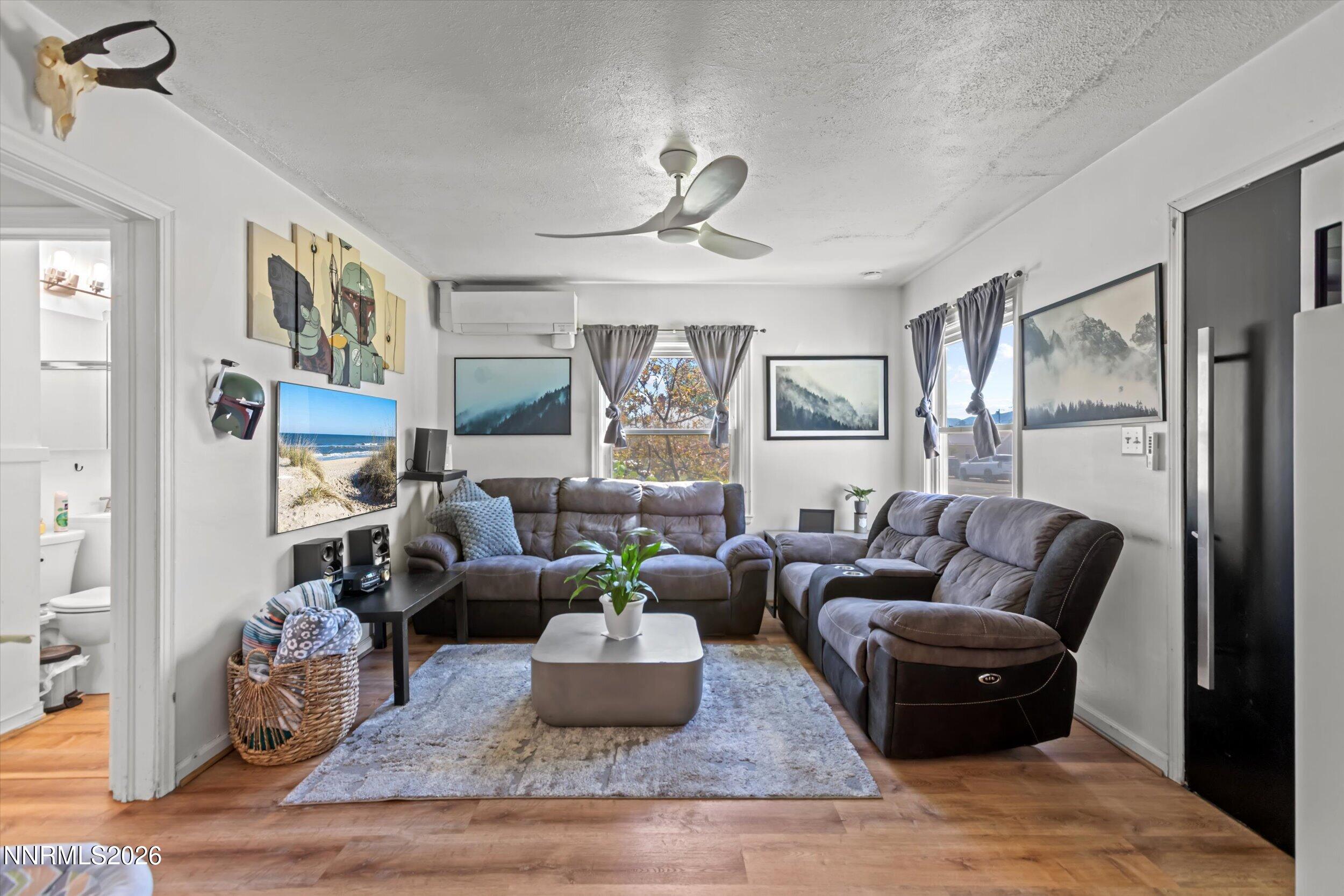 545 Claremont Street Property Photo 7