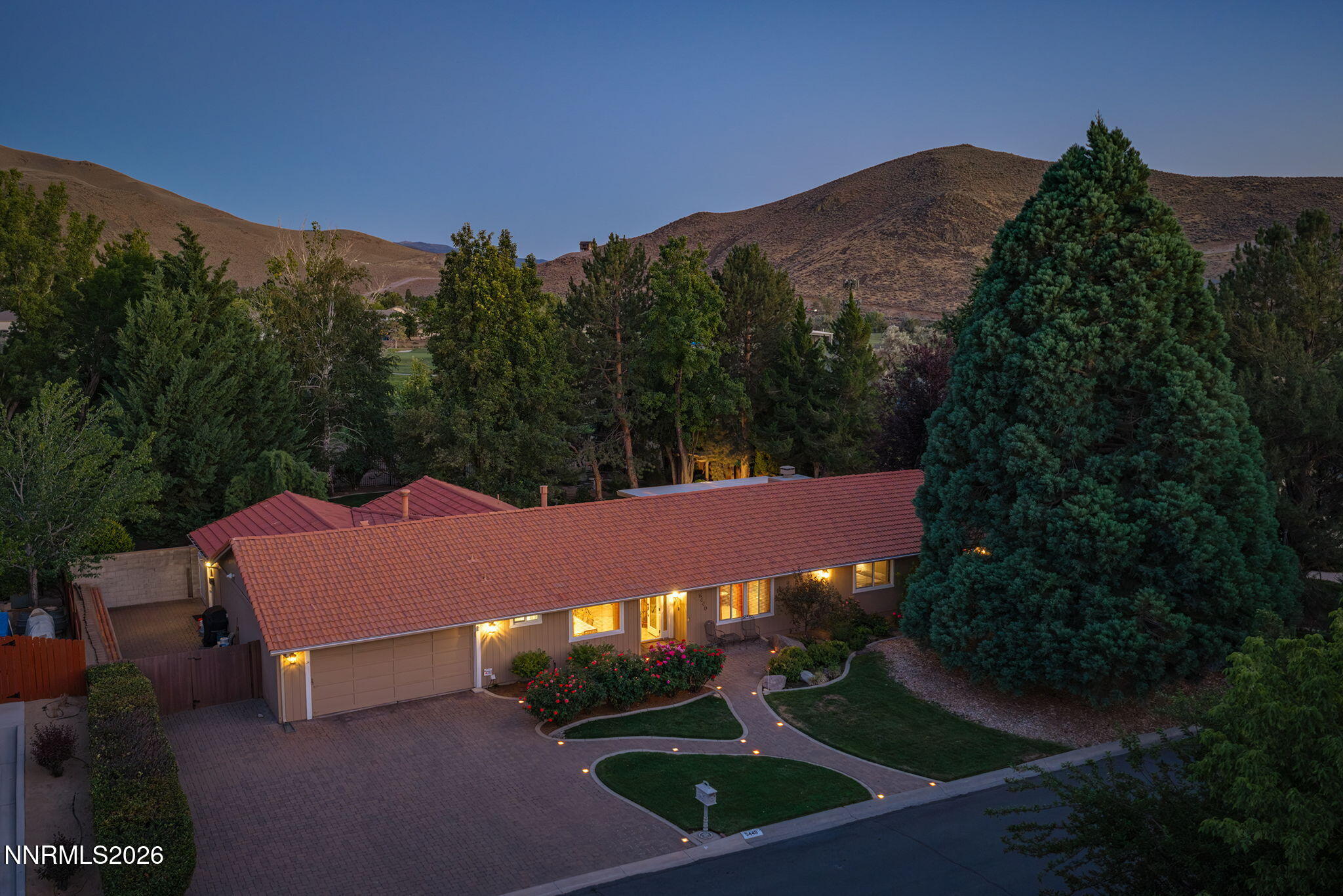 5440 Cypress Point Drive Property Photo 7