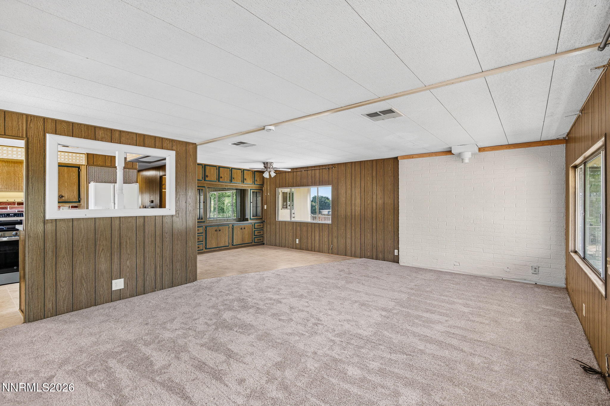 6197 Leon Drive Property Photo 14