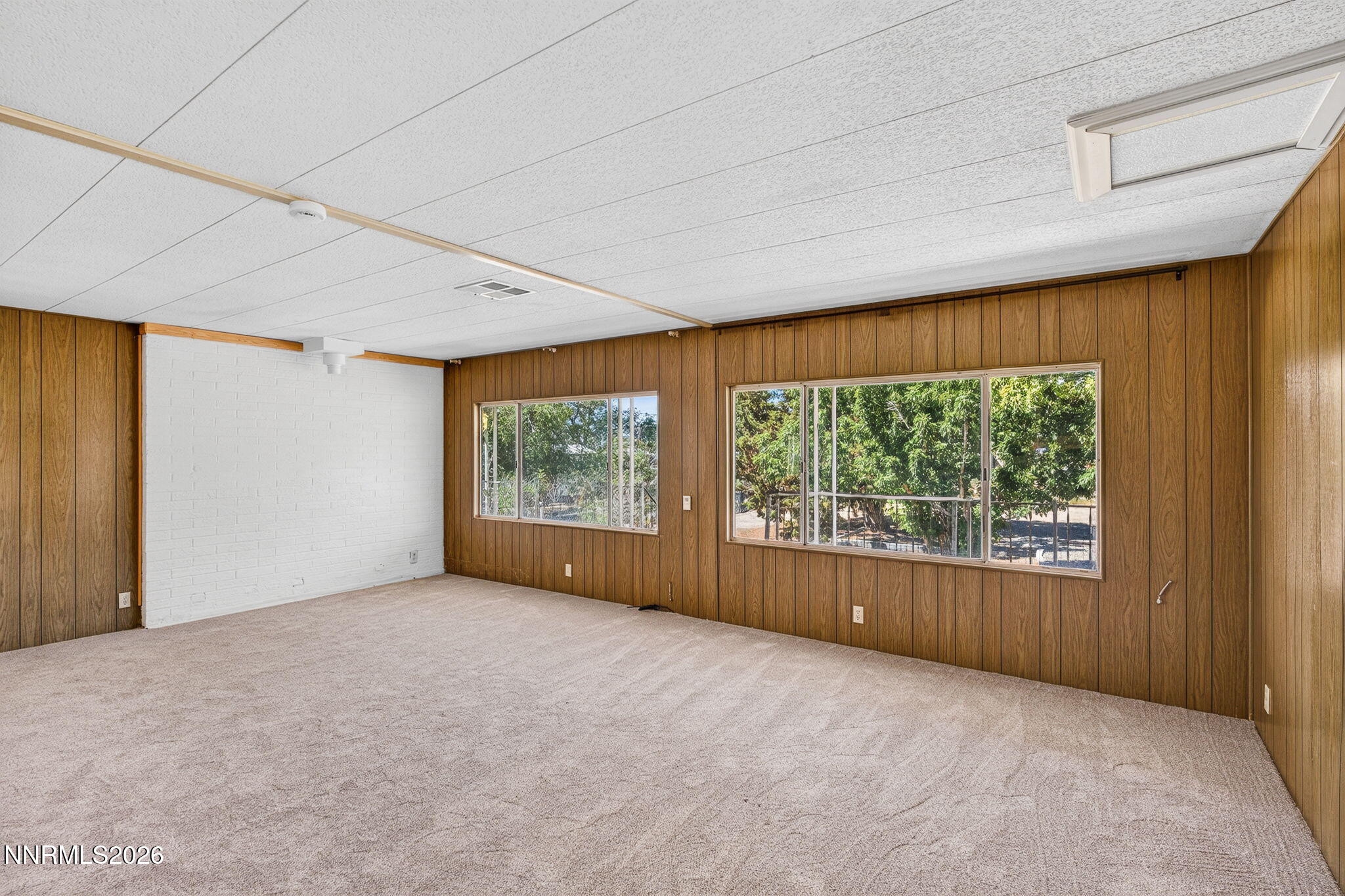 6197 Leon Drive Property Photo 15