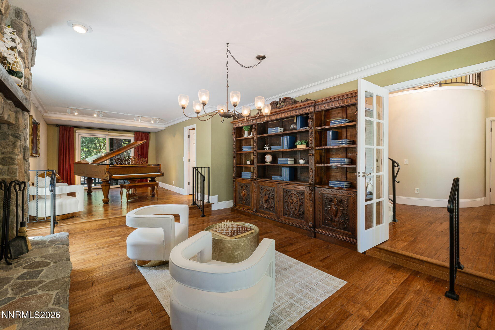 17010 Mountain Bluebird Drive Property Photo 19