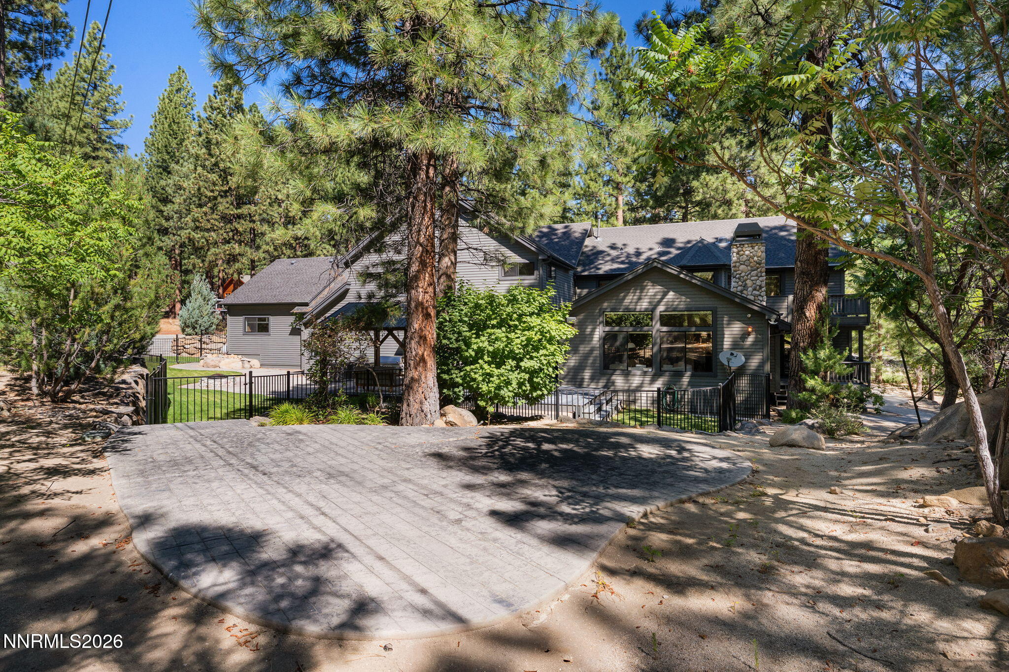 17010 Mountain Bluebird Drive Property Photo 46