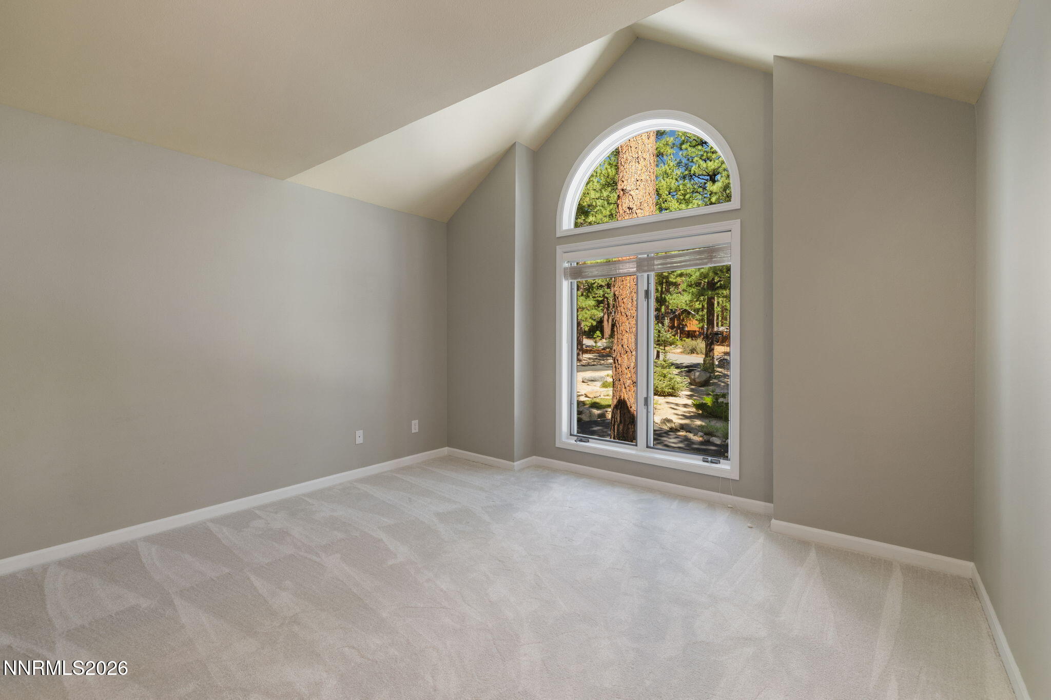17010 Mountain Bluebird Drive Property Photo 64