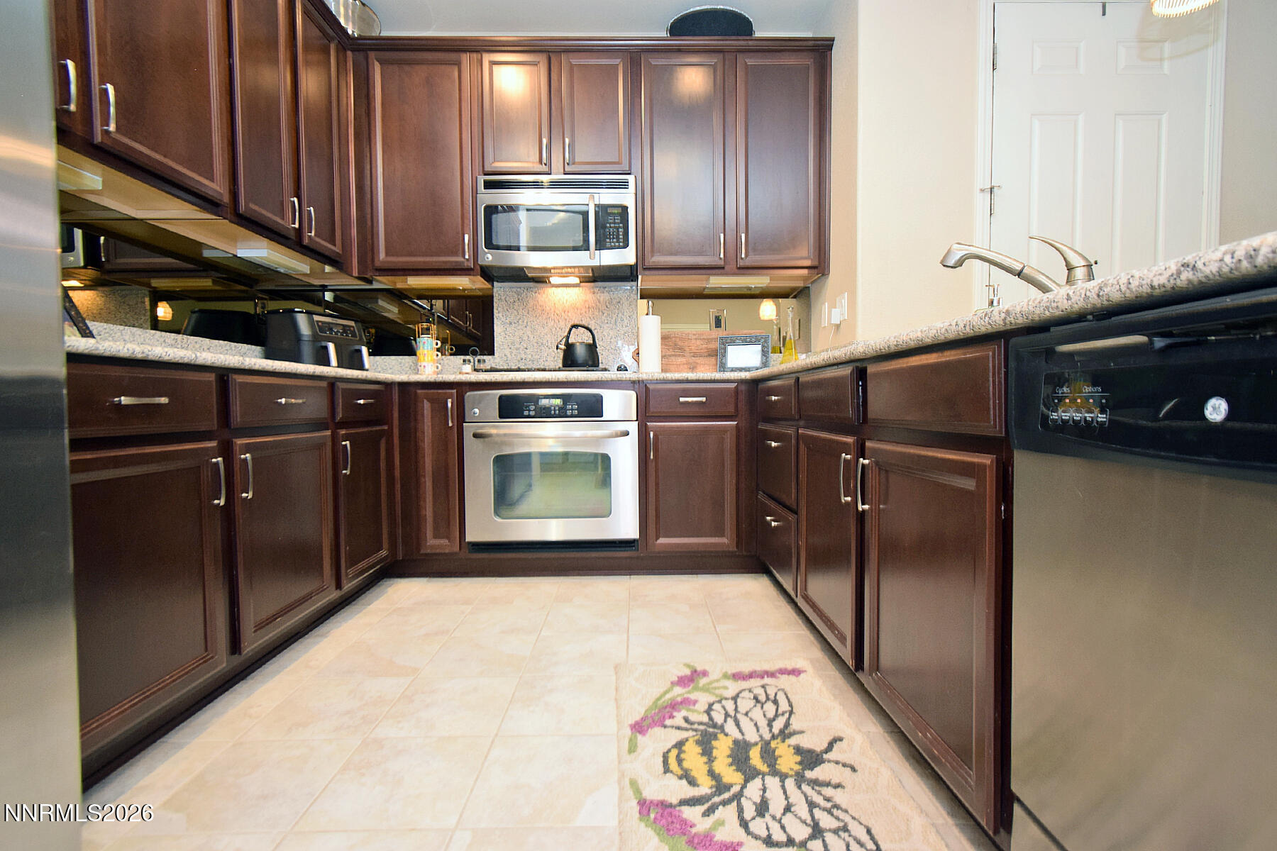 1801 Wind Ranch Road Unit A Property Photo 28