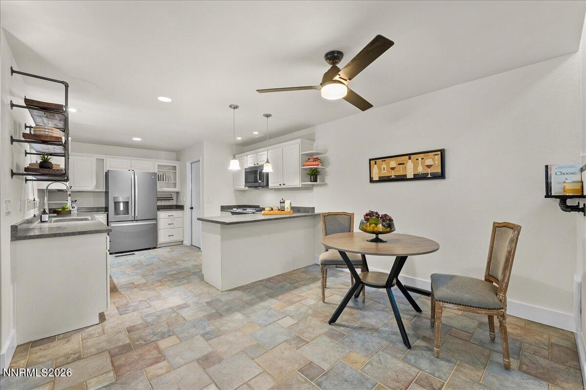 3955 Kings Row Property Photo 12