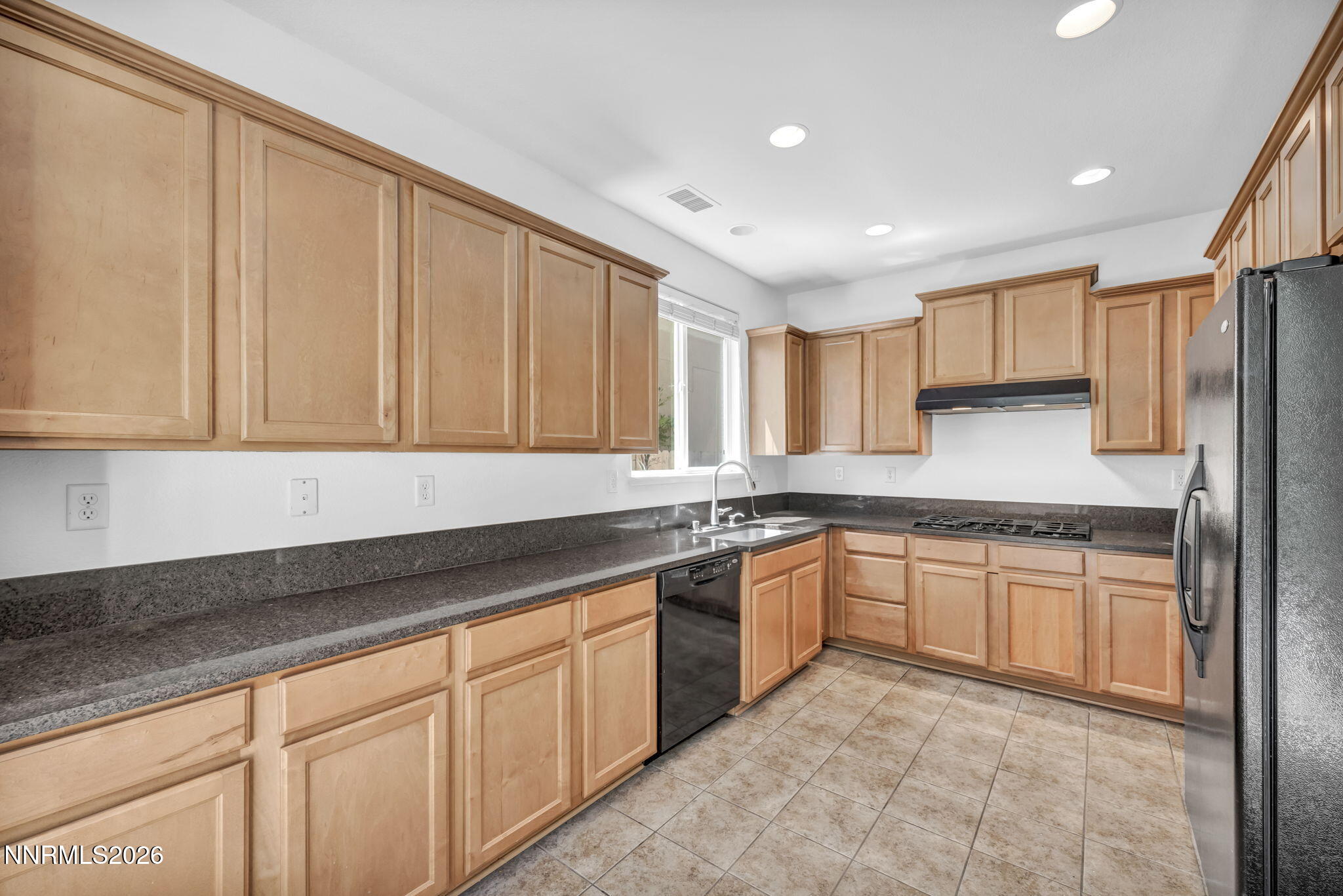 1910 Black Sand Drive Property Photo 11