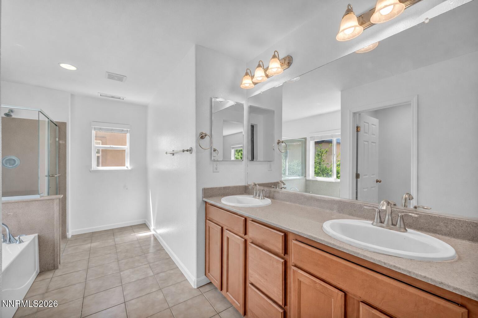 1910 Black Sand Drive Property Photo 21