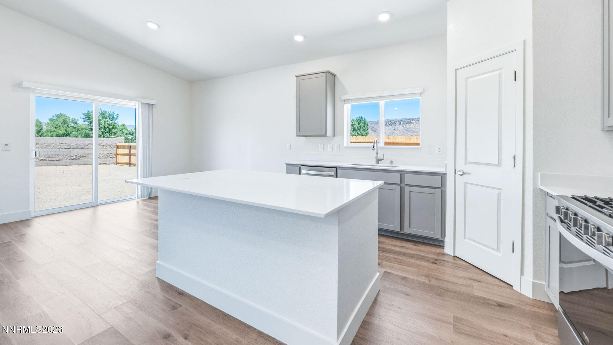 641 Capilano Court Property Photo 4
