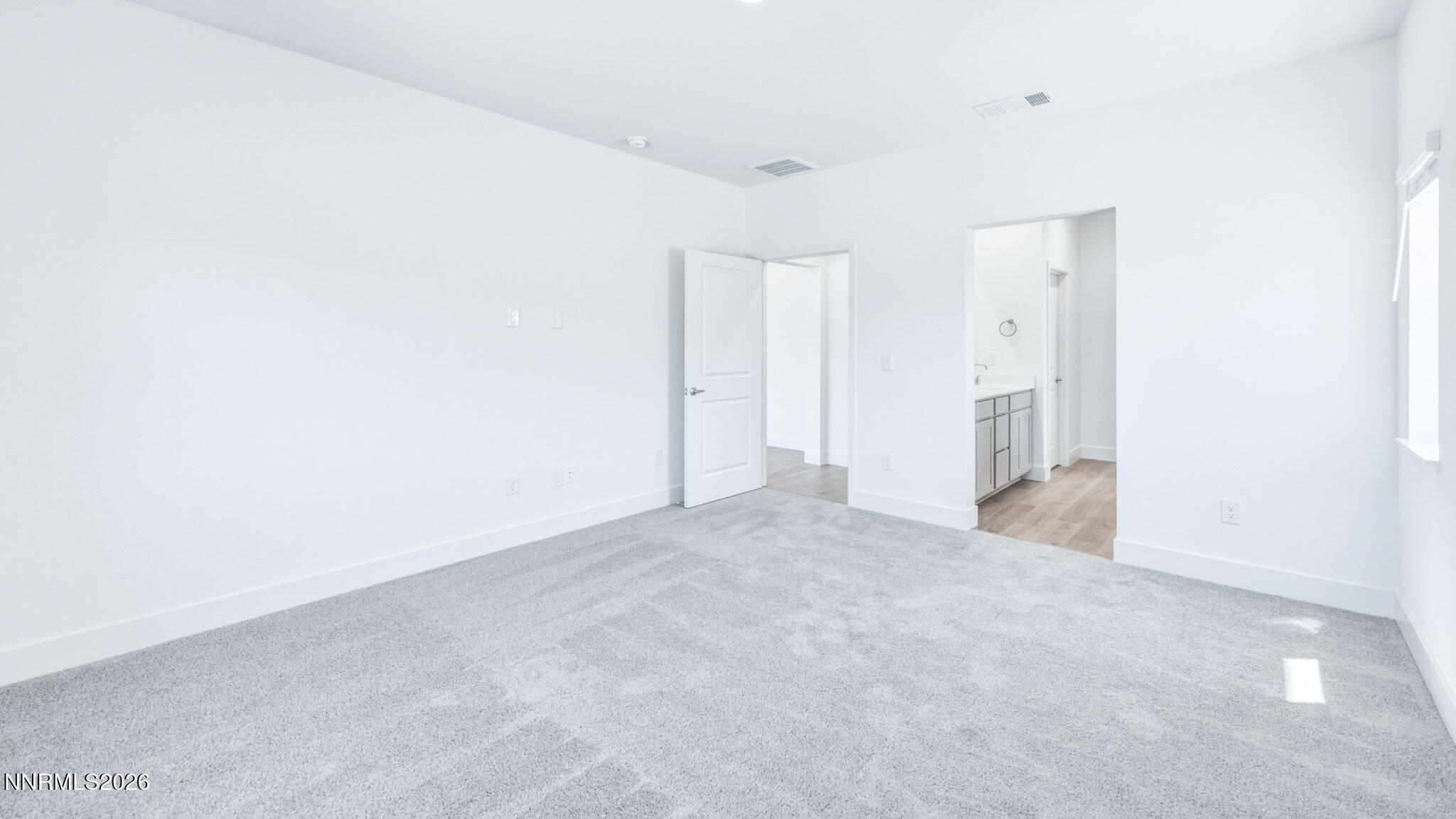 641 Capilano Court Property Photo 21