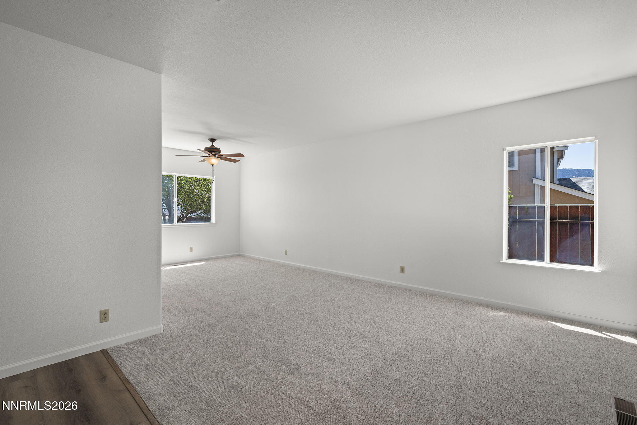 1840 Saturno Heights Drive Property Photo 4