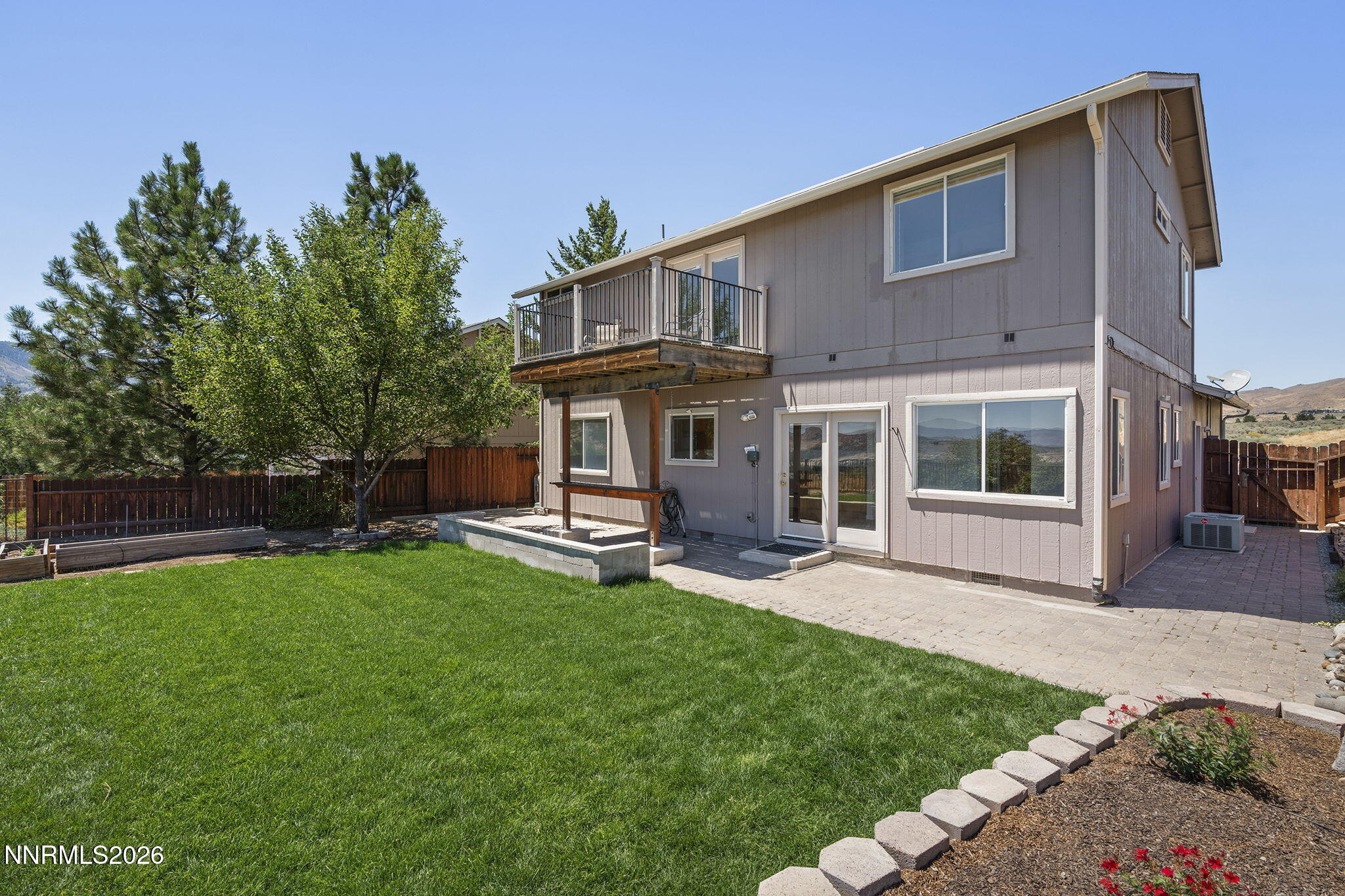 1840 Saturno Heights Drive Property Photo 16