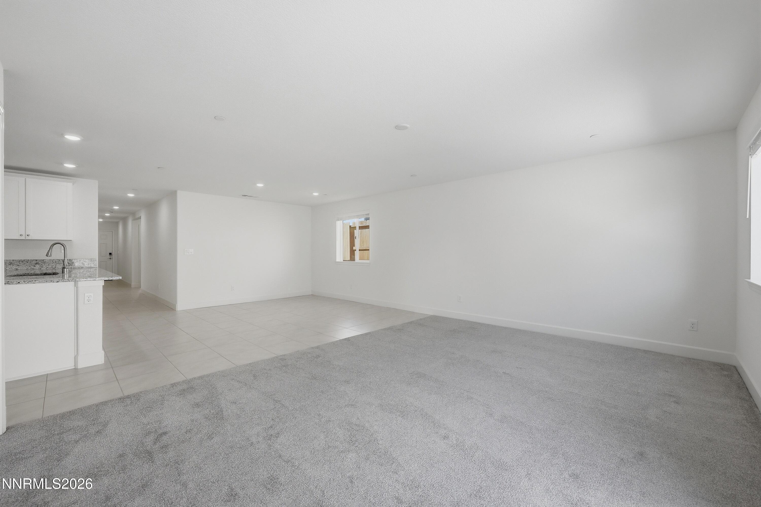 804 Cascade Range Drive Property Photo 19
