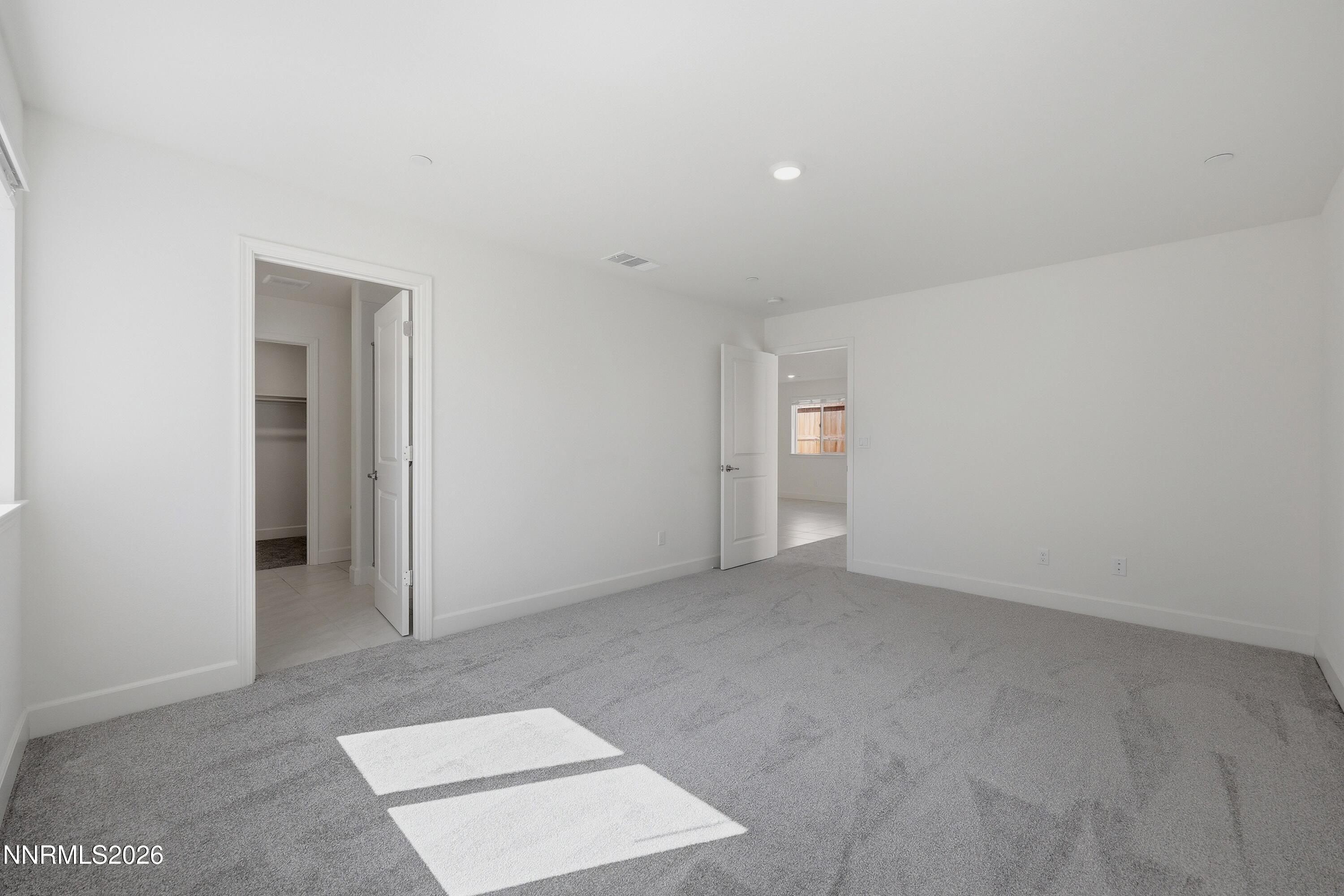 804 Cascade Range Drive Property Photo 22