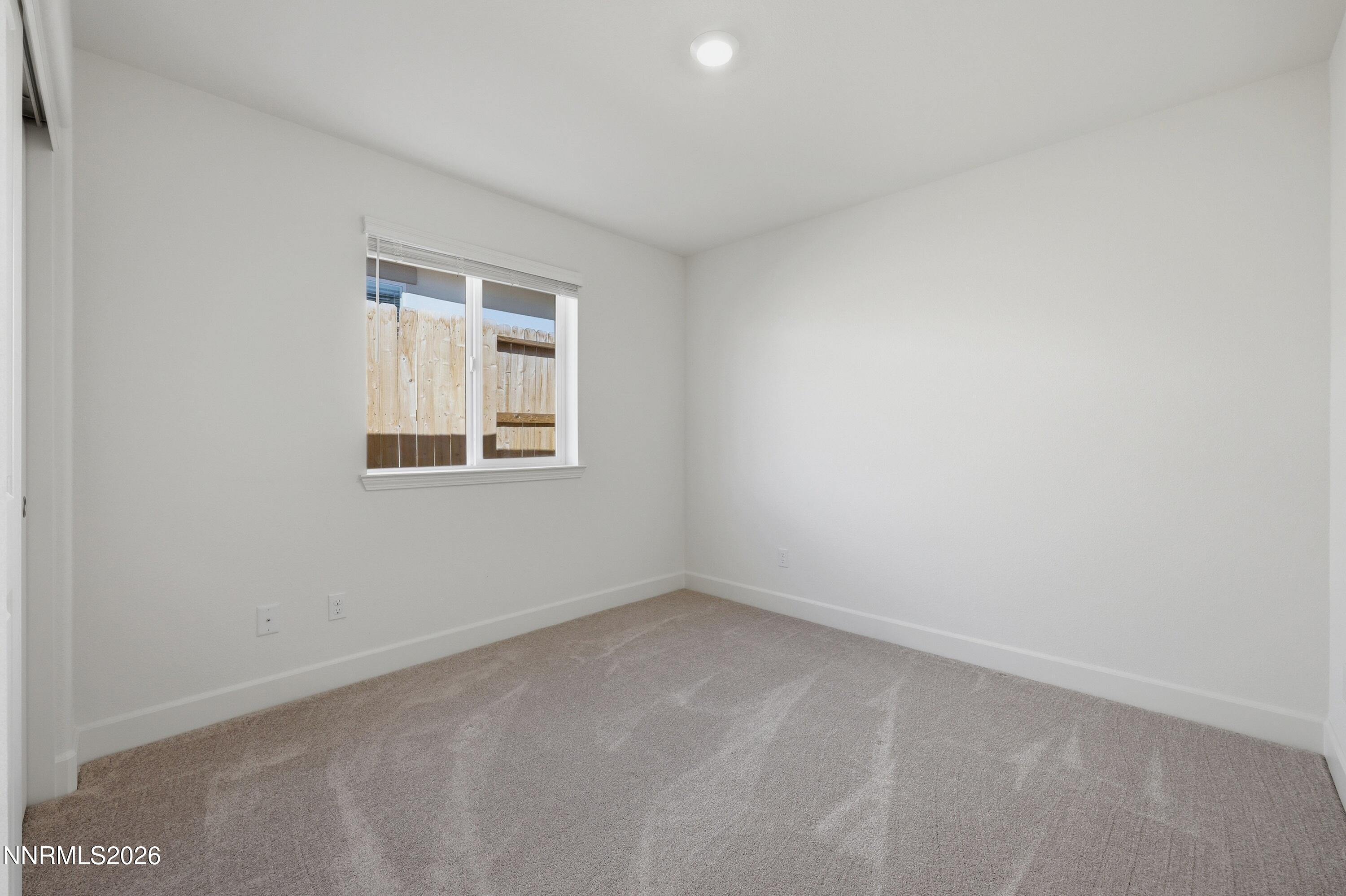 804 Cascade Range Drive Property Photo 30