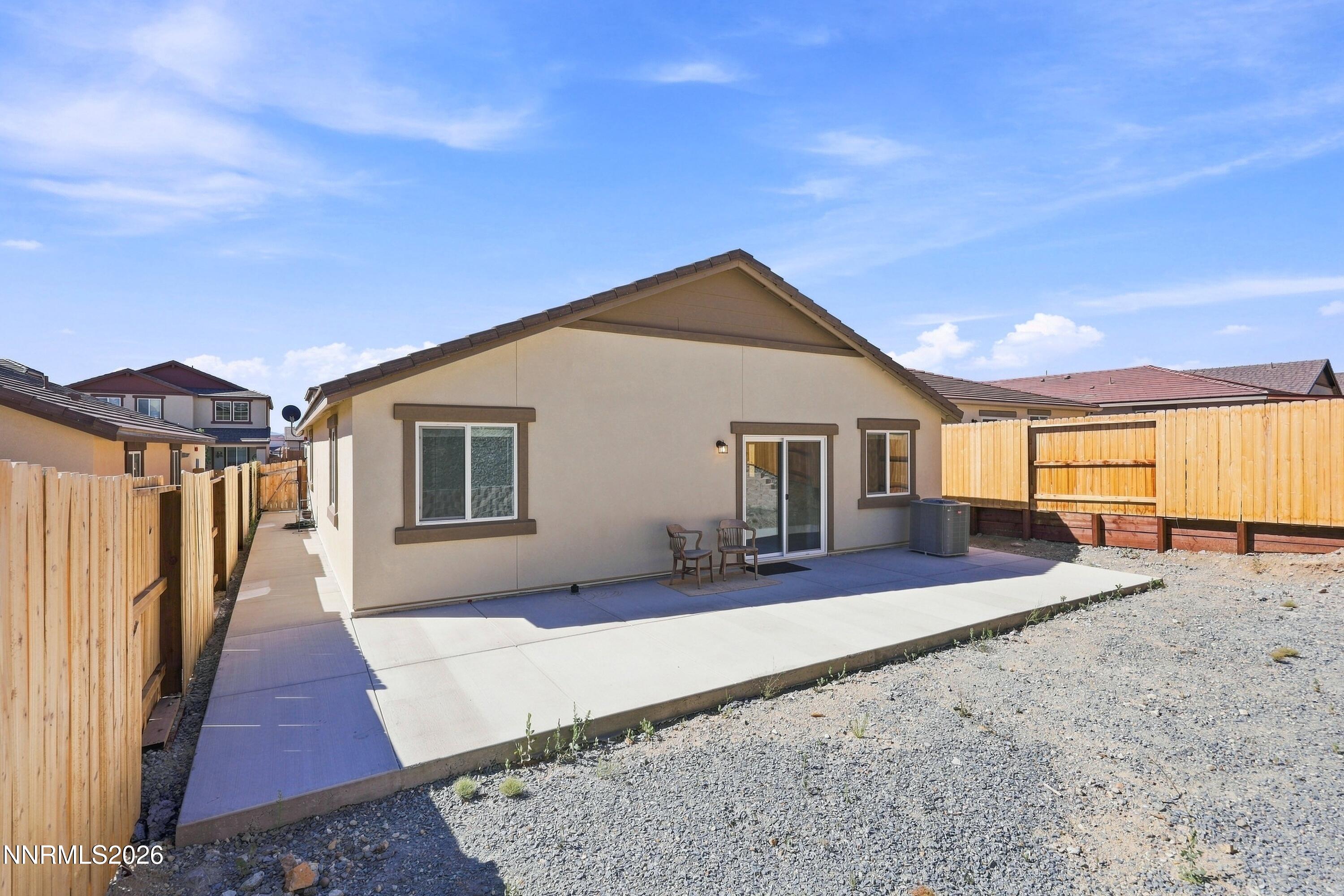 804 Cascade Range Drive Property Photo 34