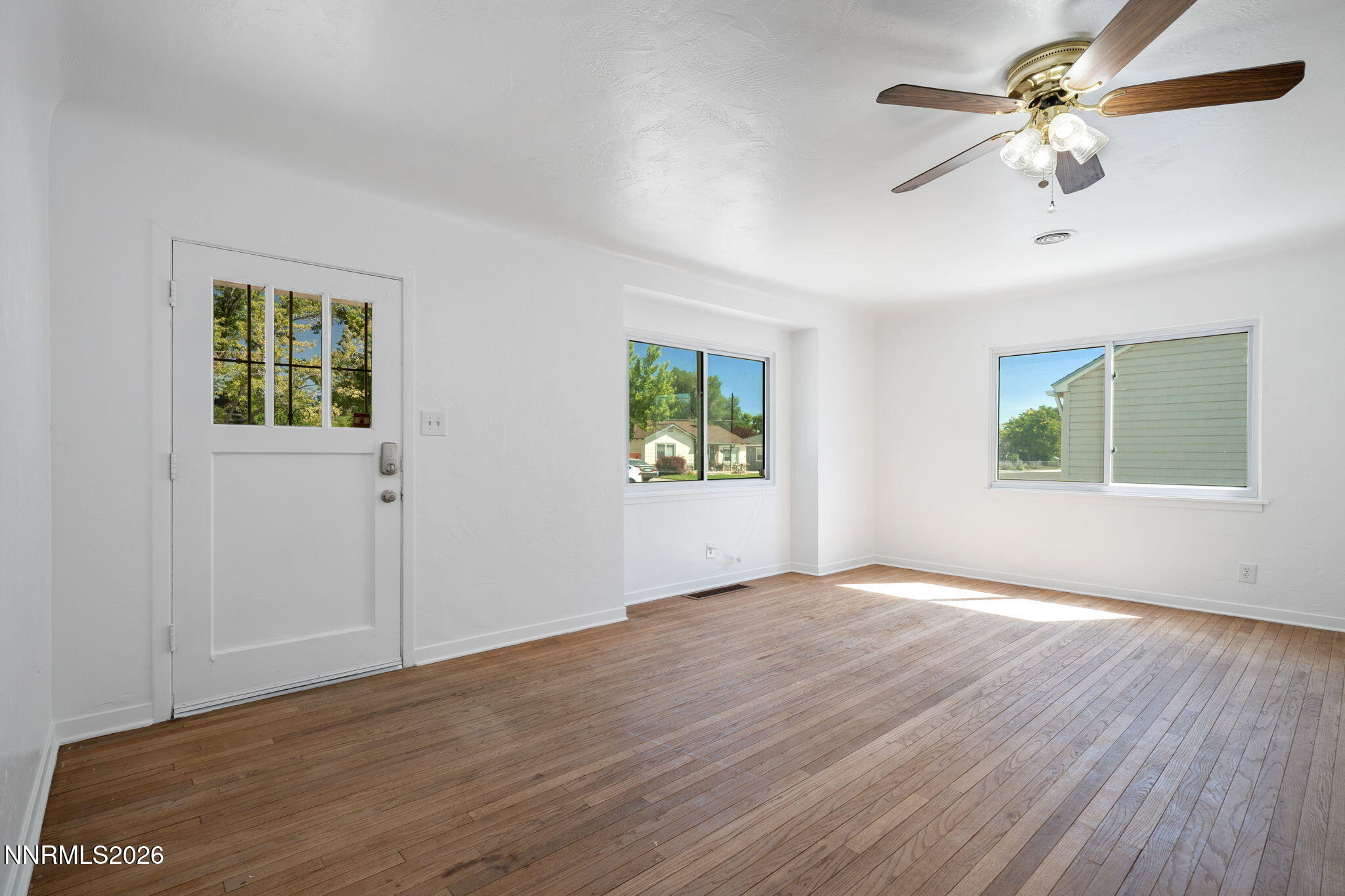 307 G Street Property Photo 3