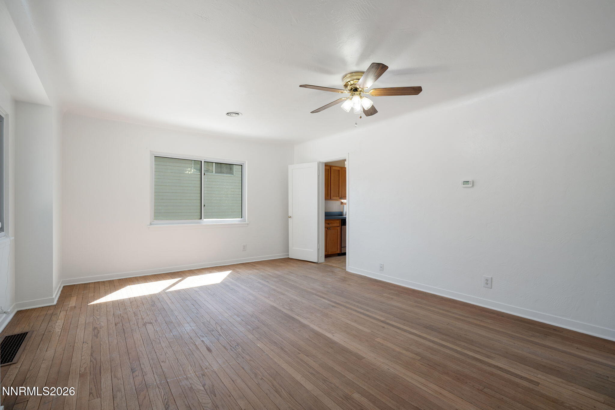 307 G Street Property Photo 11