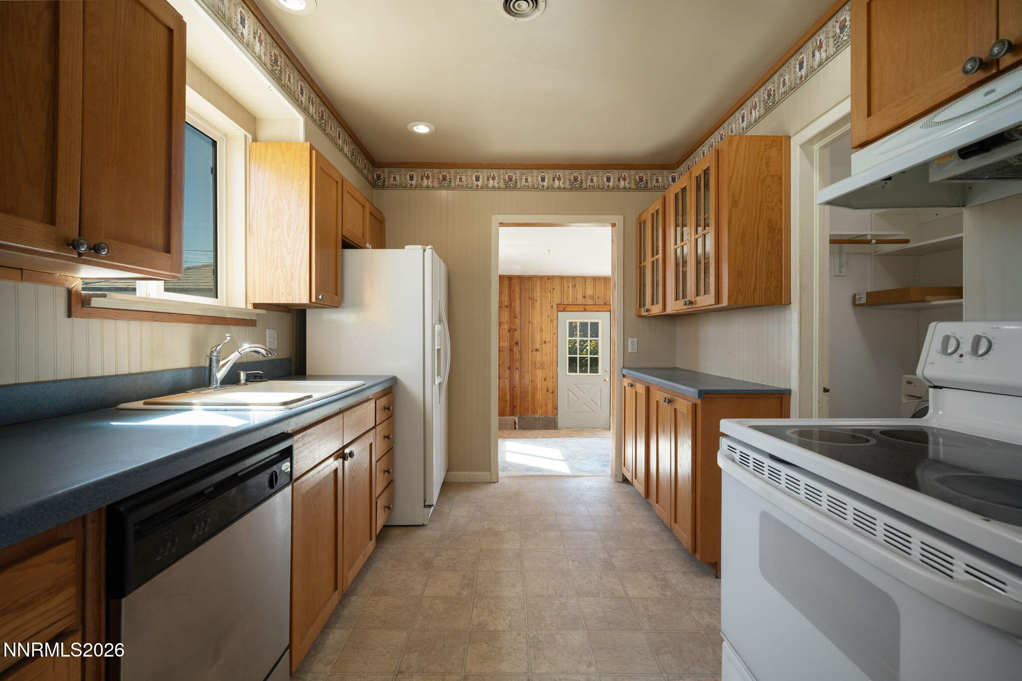 307 G Street Property Photo 13