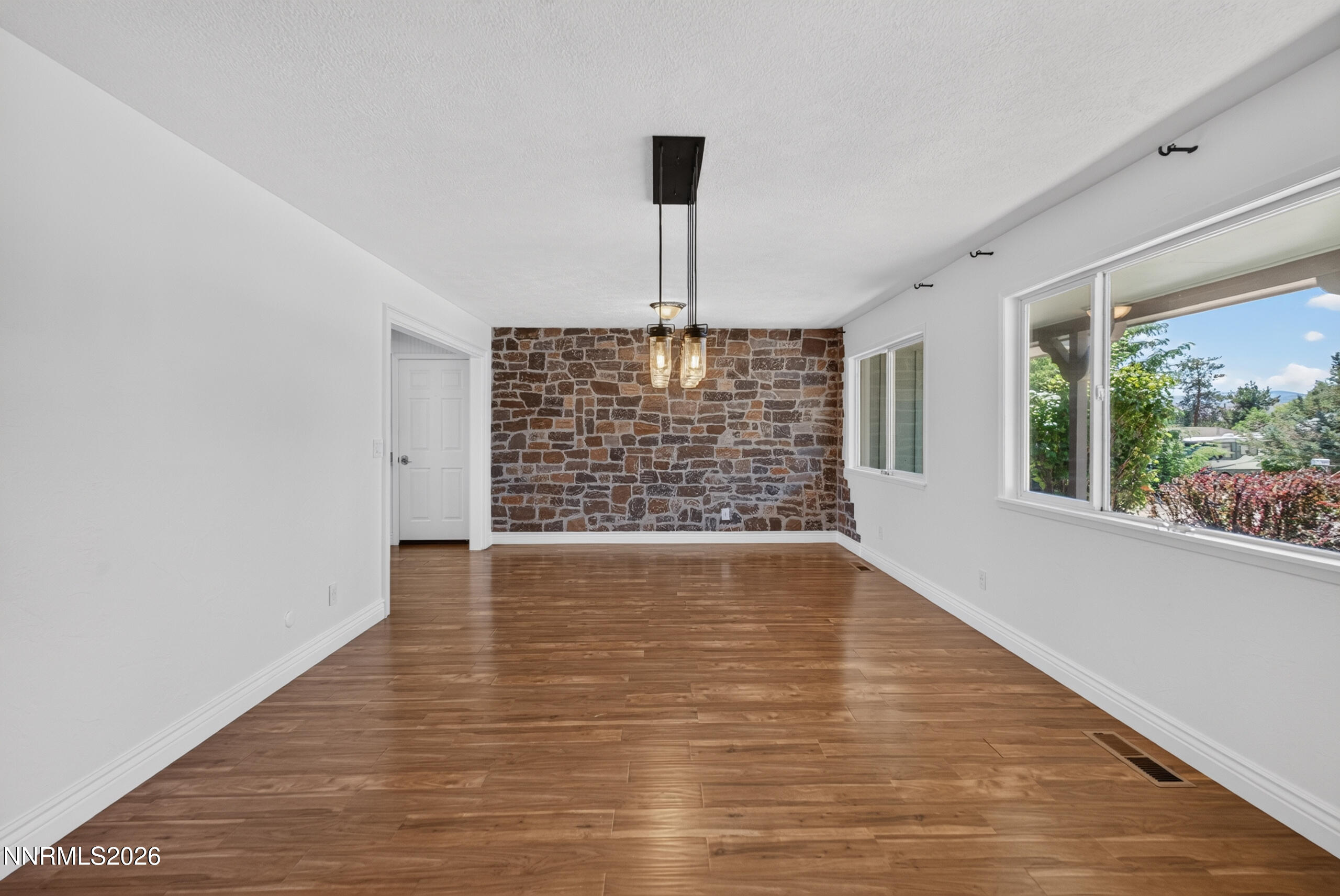 4374 Apollo Drive Property Photo 5