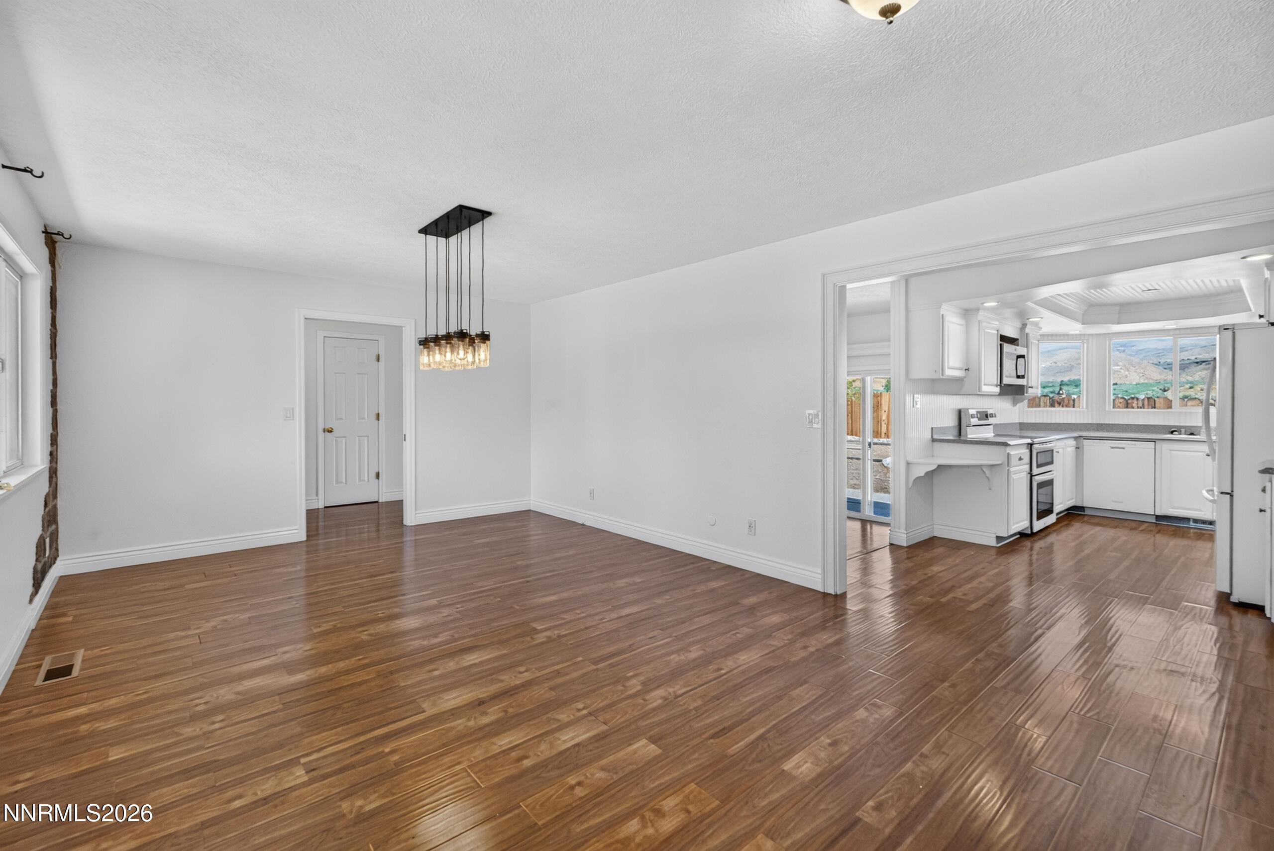 4374 Apollo Drive Property Photo 6