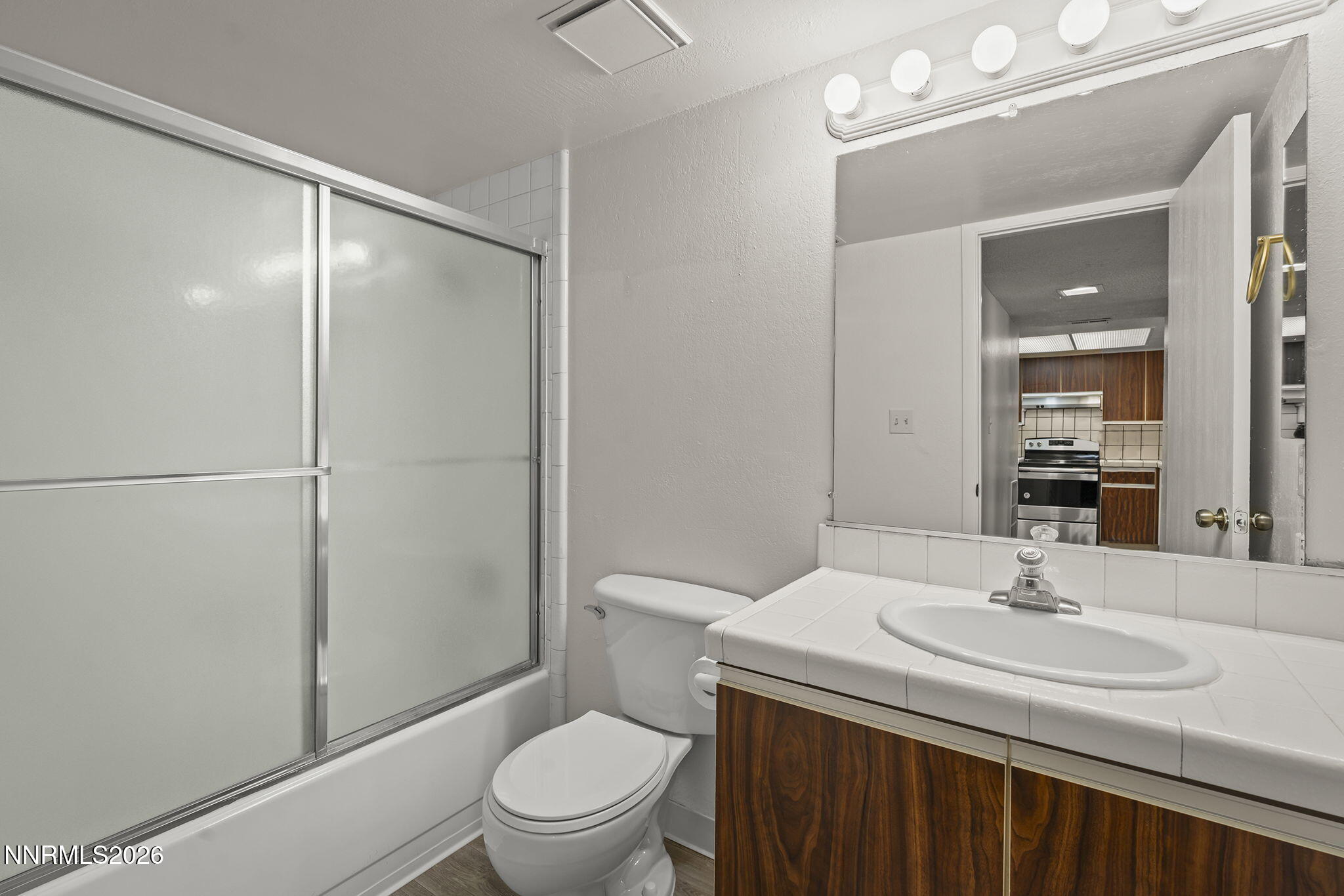 907 Tyler Way Property Photo 24