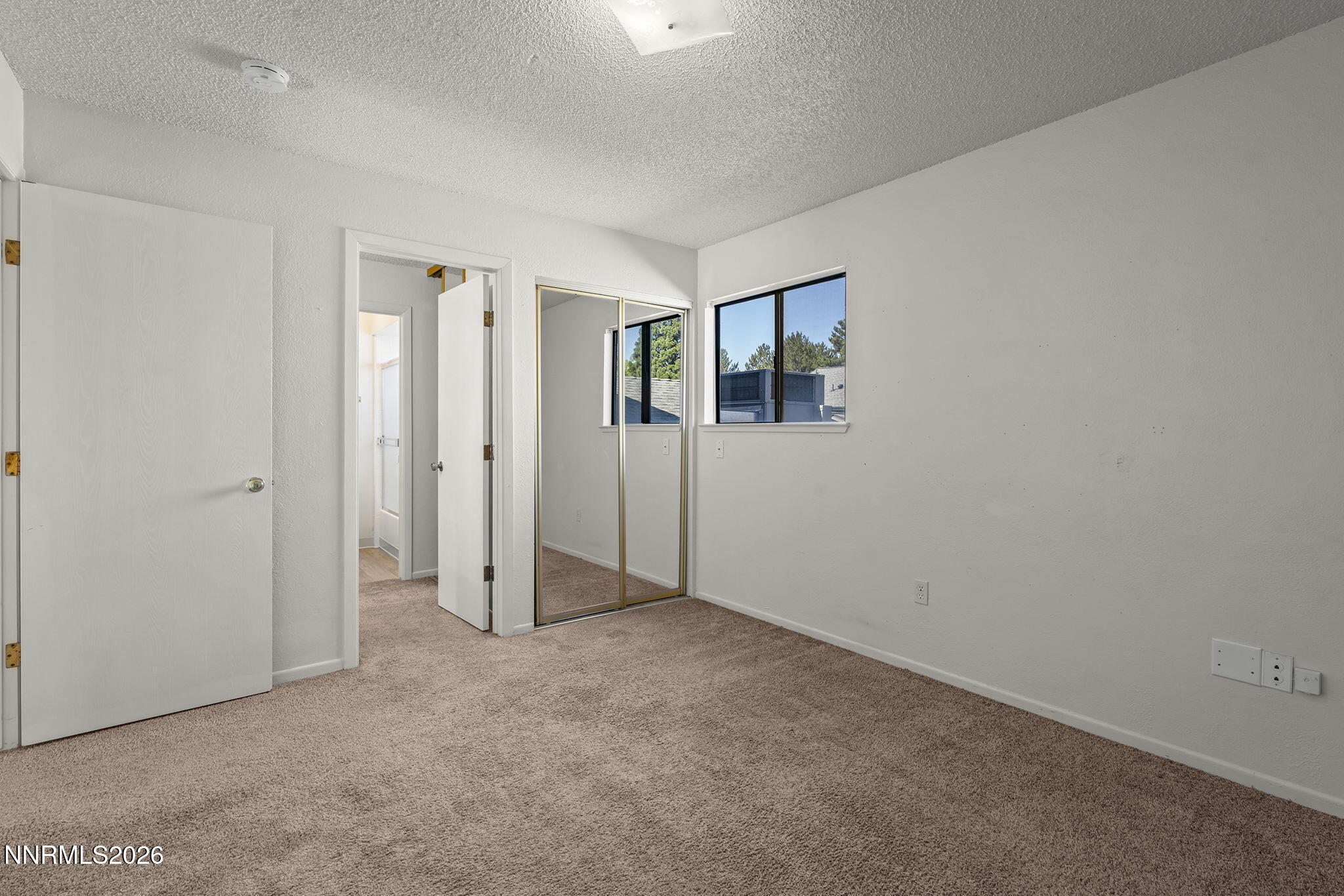 907 Tyler Way Property Photo 26