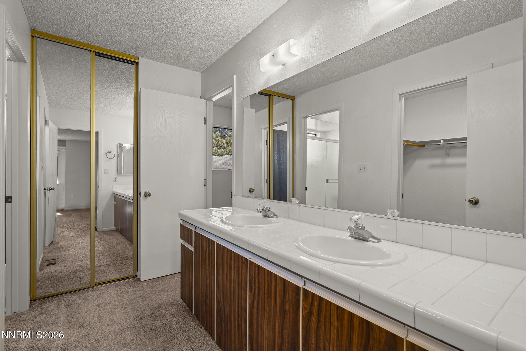 907 Tyler Way Property Photo 29