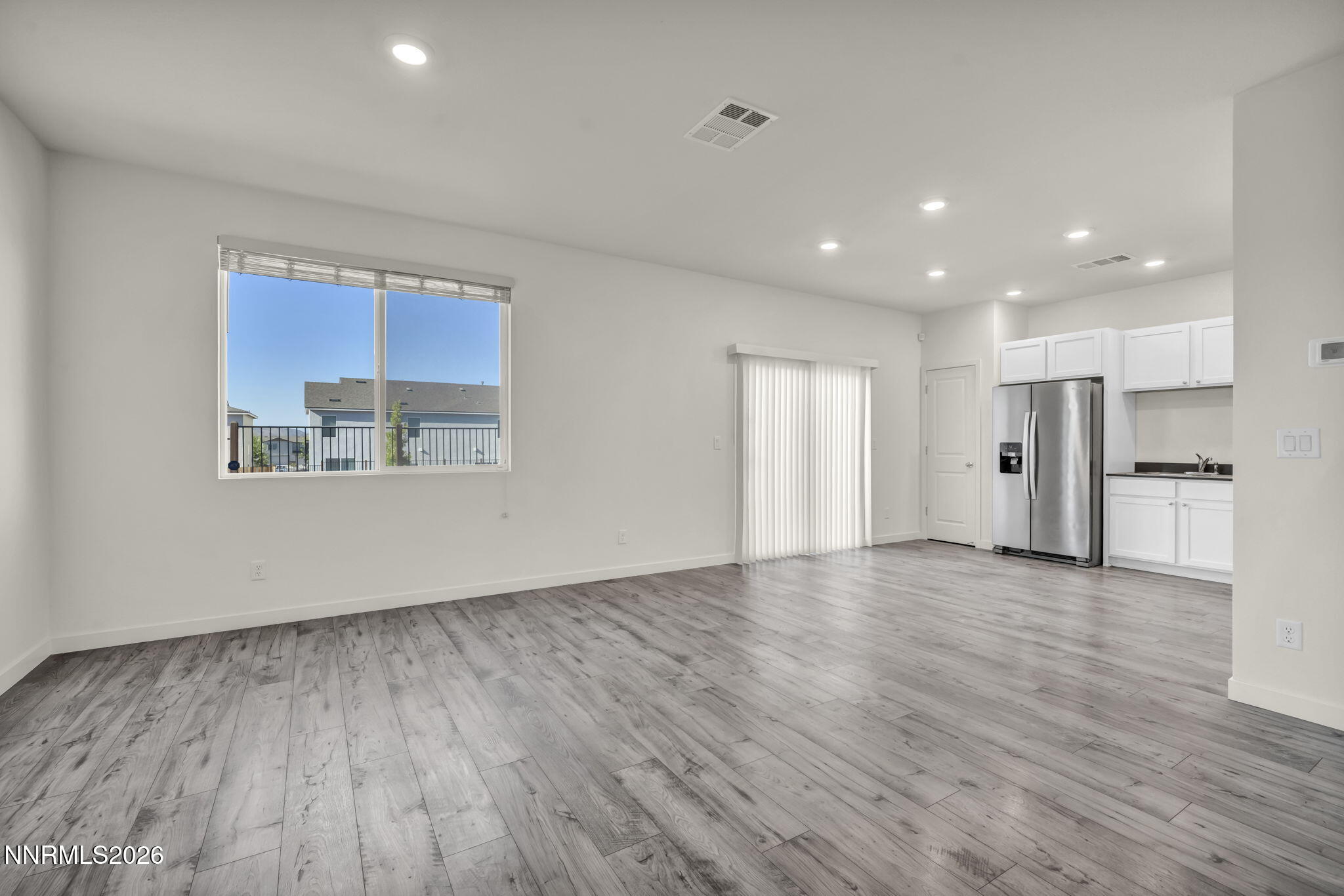 8863 Wolf Moon Drive Property Photo 21