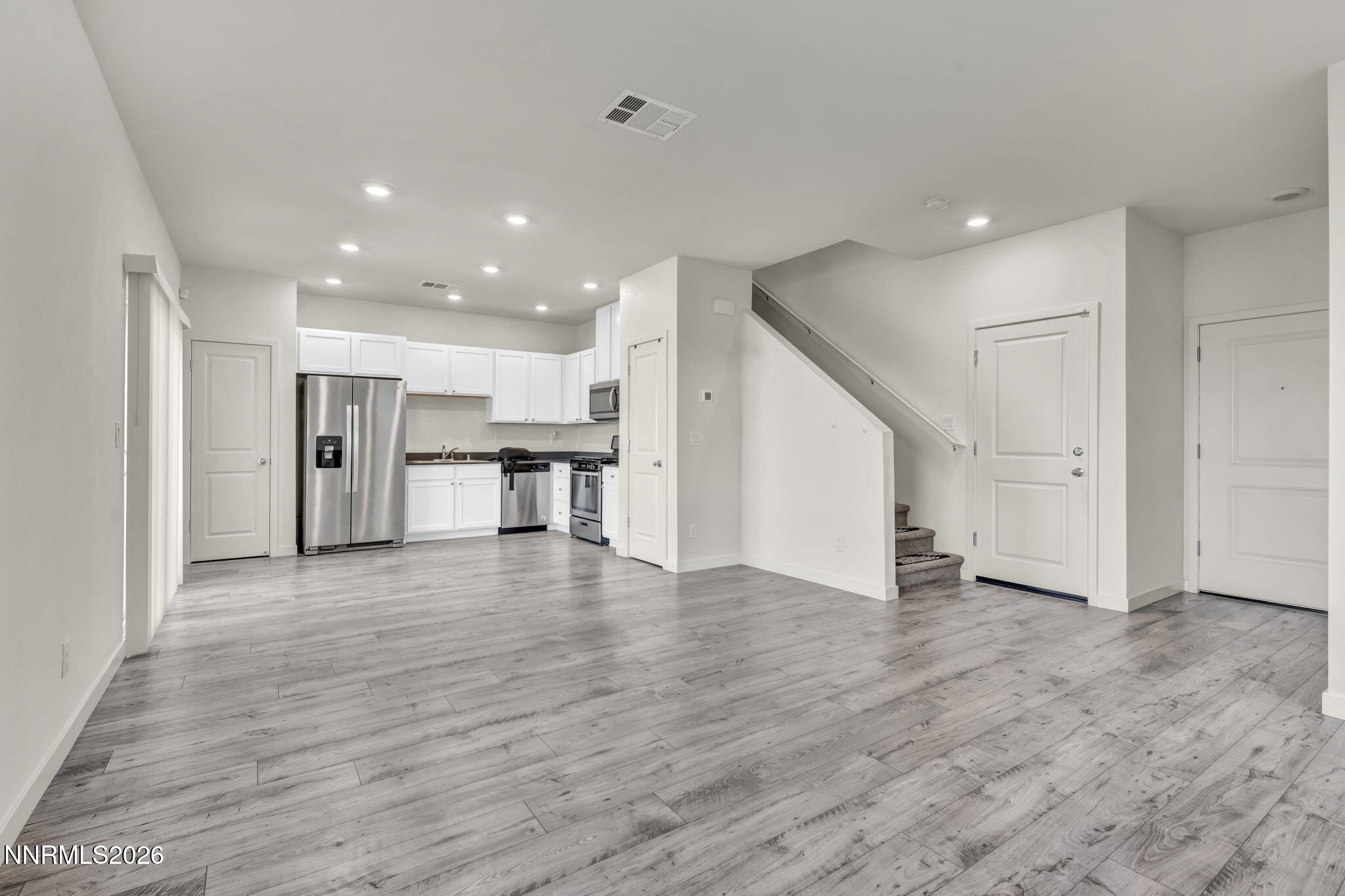 8863 Wolf Moon Drive Property Photo 23