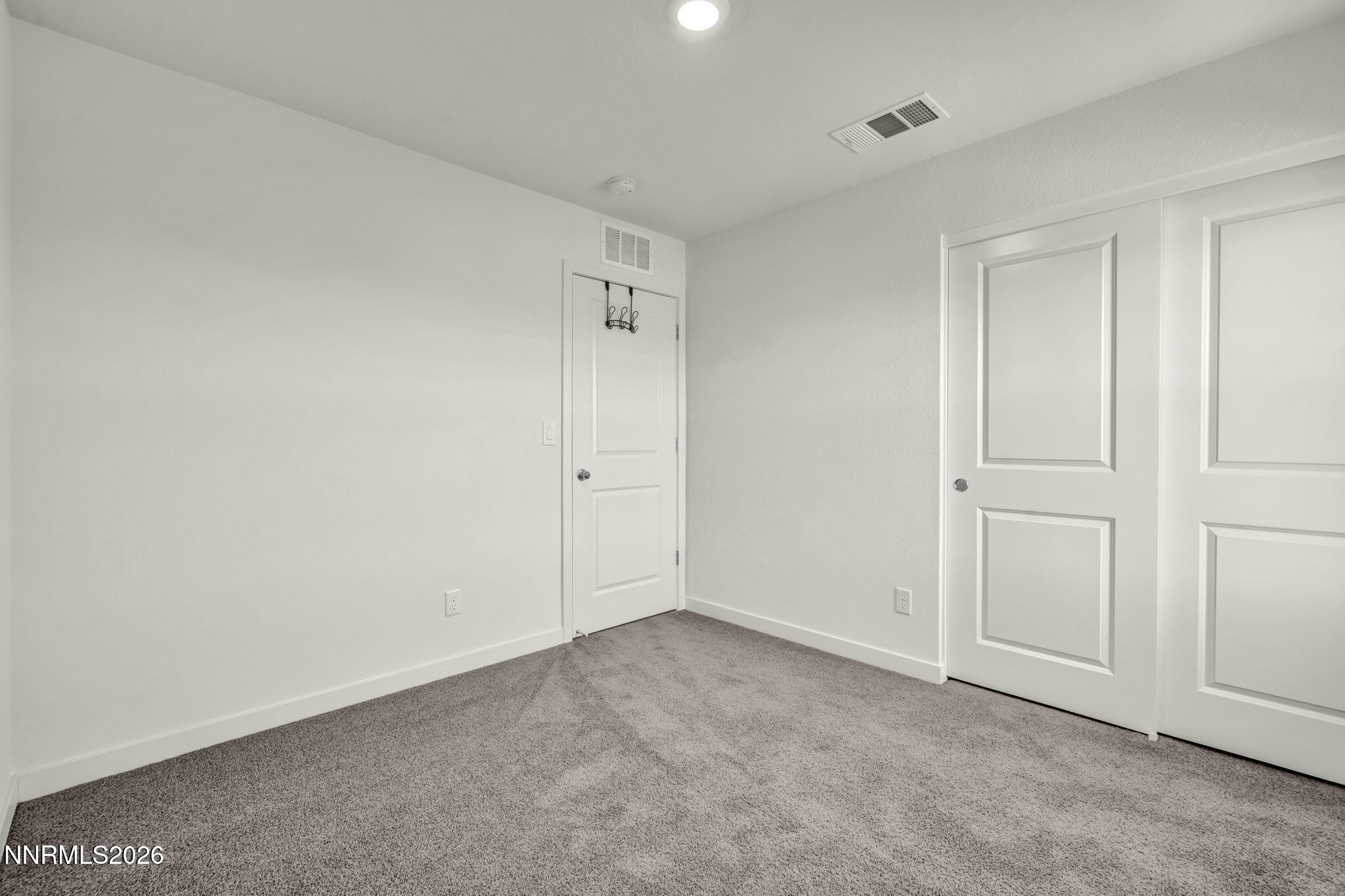 8863 Wolf Moon Drive Property Photo 29
