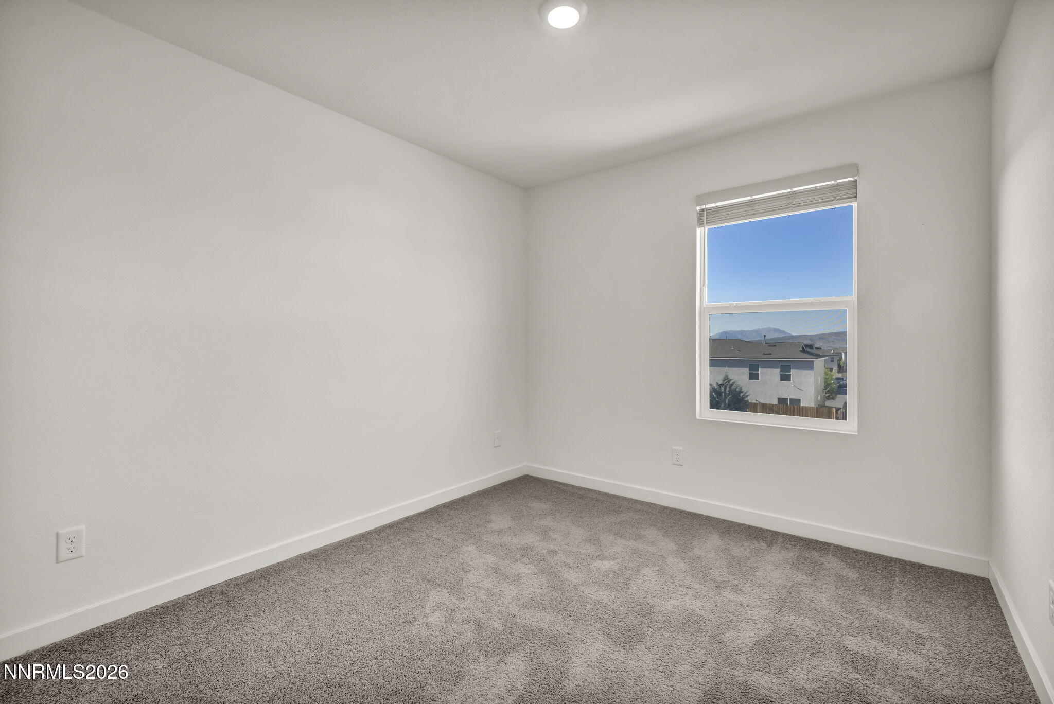 8863 Wolf Moon Drive Property Photo 31
