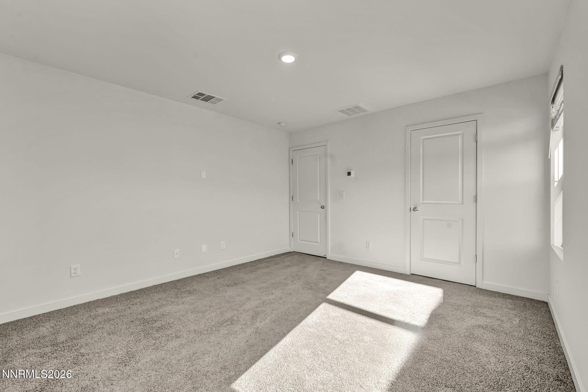 8863 Wolf Moon Drive Property Photo 33