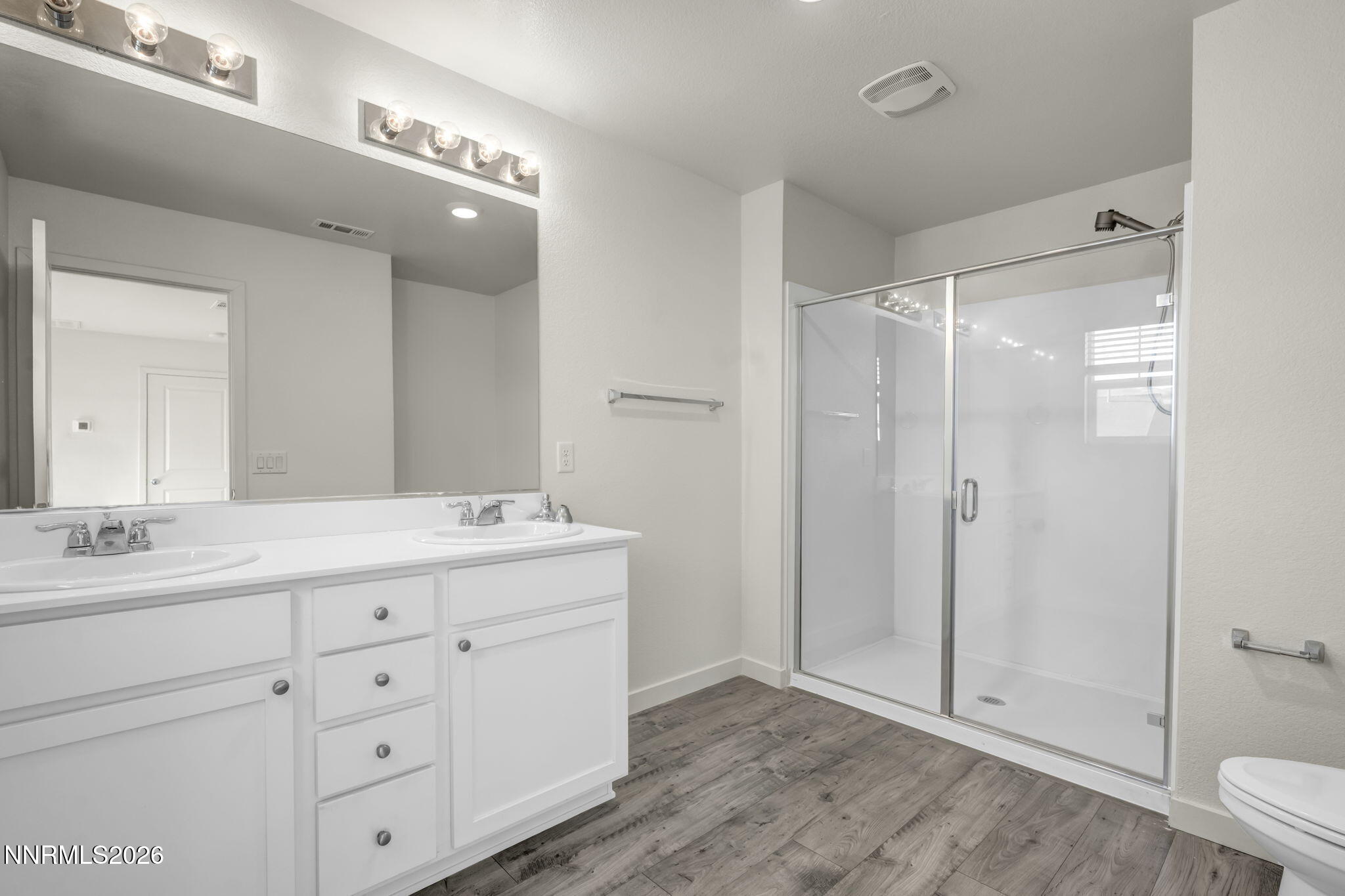 8863 Wolf Moon Drive Property Photo 38