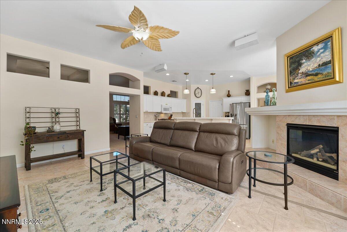 7926 Del Fuego Drive Property Photo 12