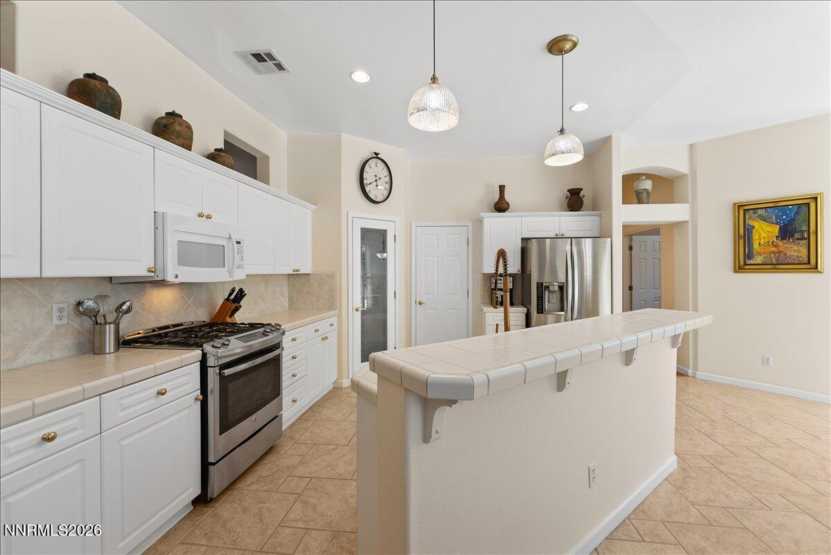 7926 Del Fuego Drive Property Photo 13