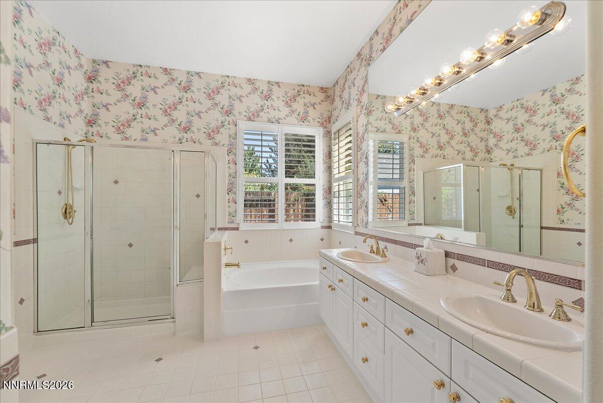 7926 Del Fuego Drive Property Photo 31