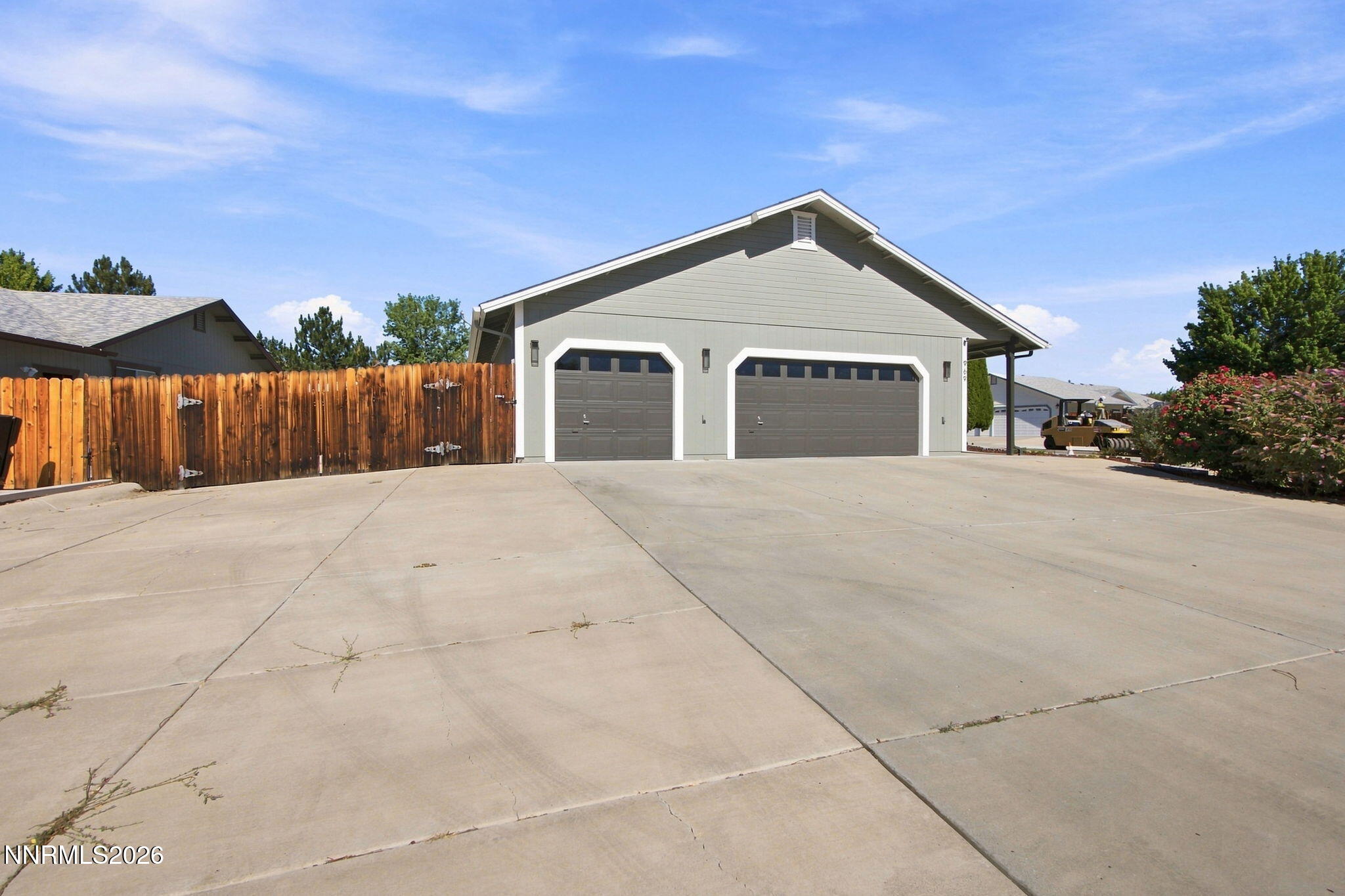 969 Red Falcon Way Property Photo 2