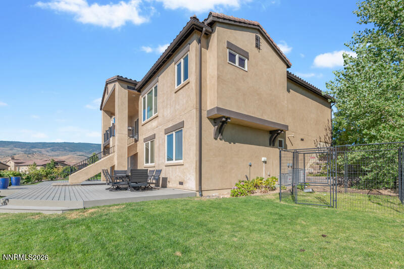 6240 Vista Montagna Way Property Photo 33