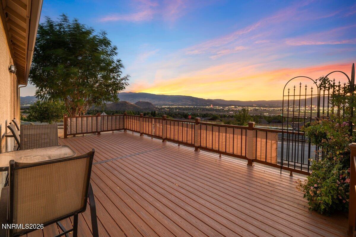 7400 Rough Rock Drive Property Photo 7