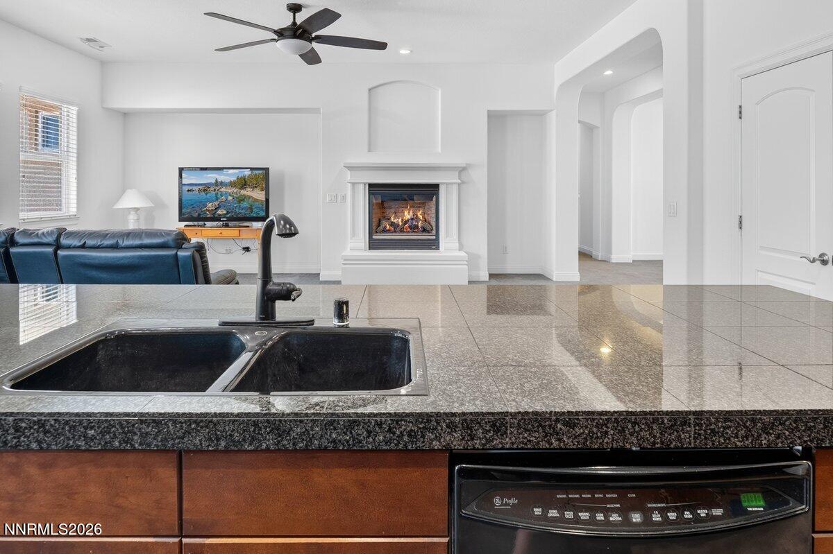 7400 Rough Rock Drive Property Photo 17