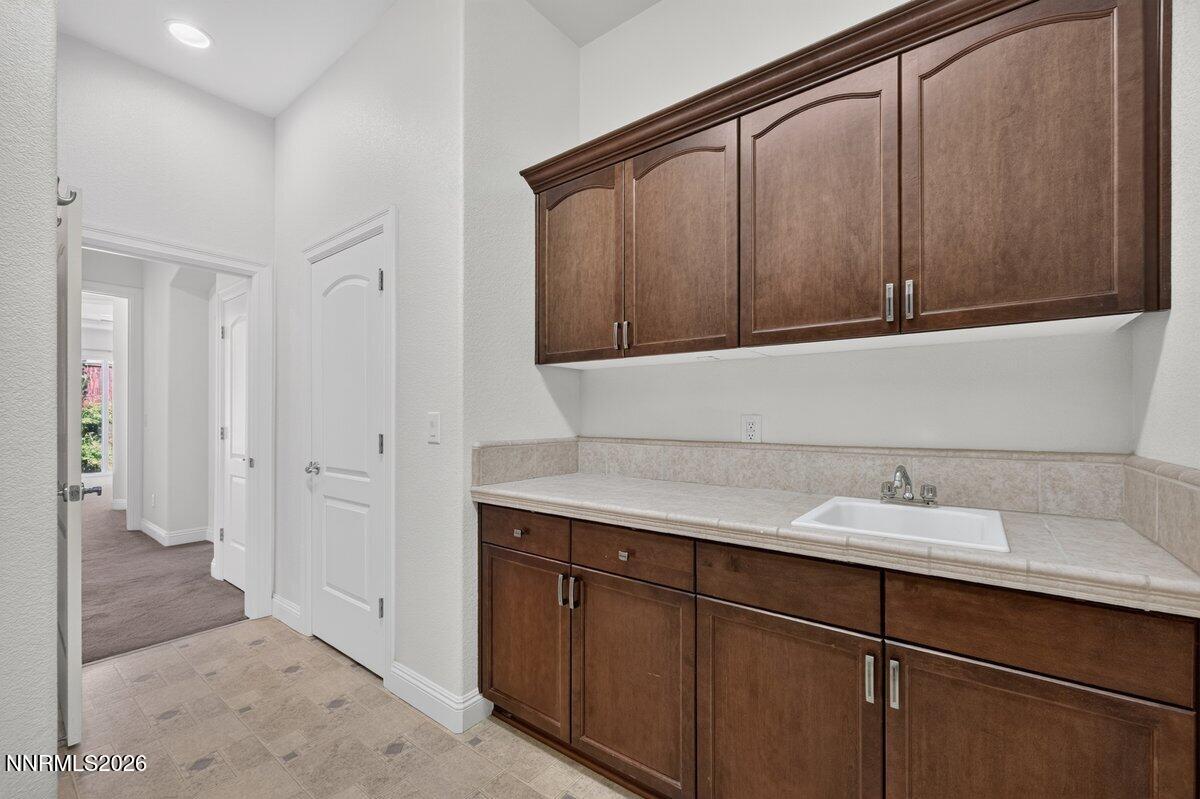 7400 Rough Rock Drive Property Photo 33