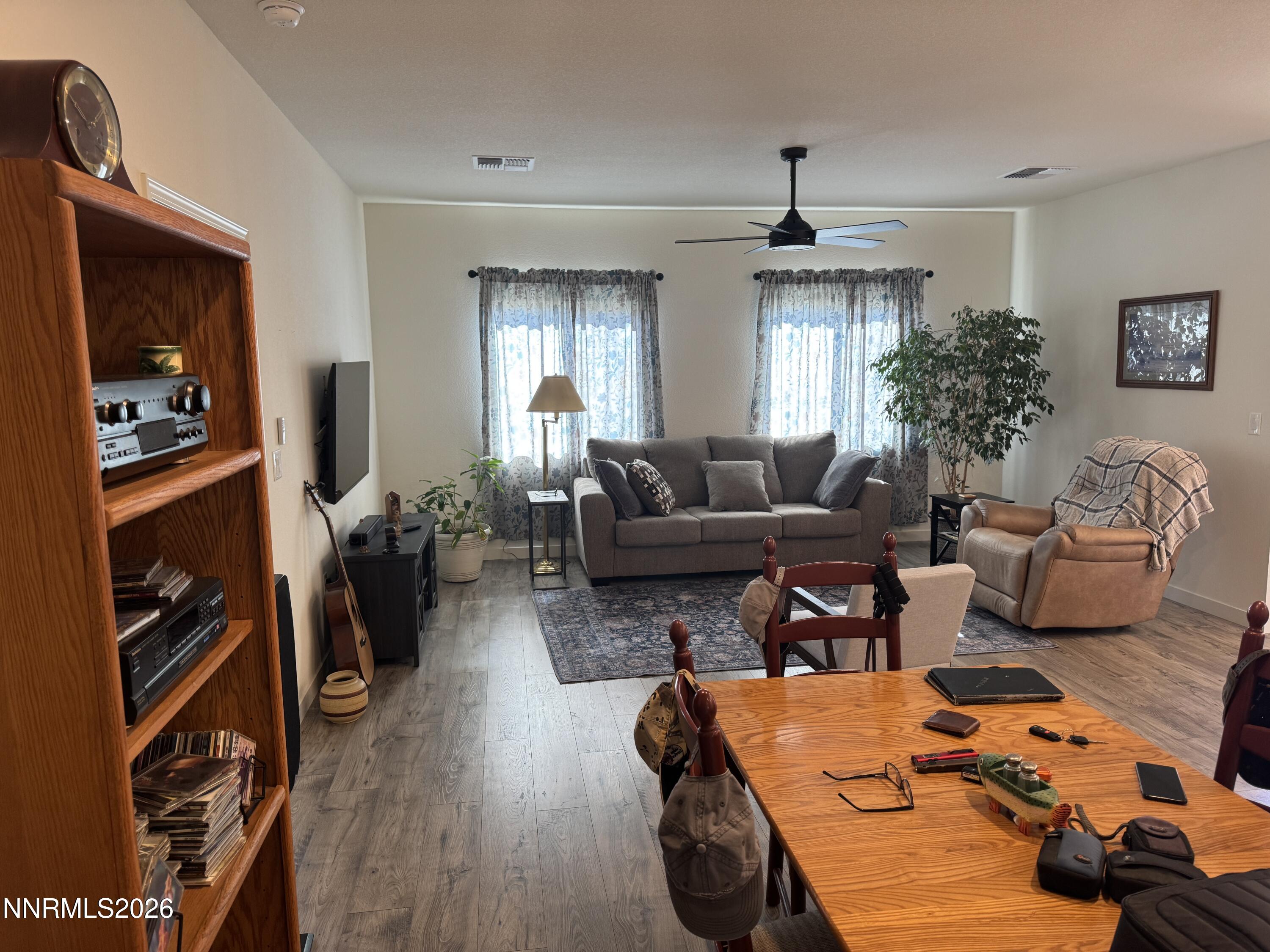 818 Karry Way Property Photo 12