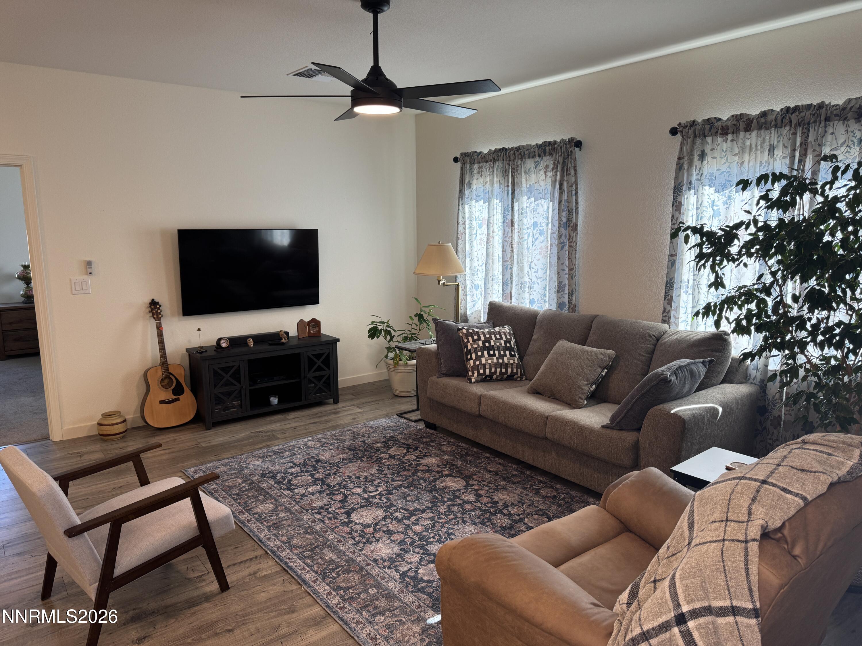 818 Karry Way Property Photo 15