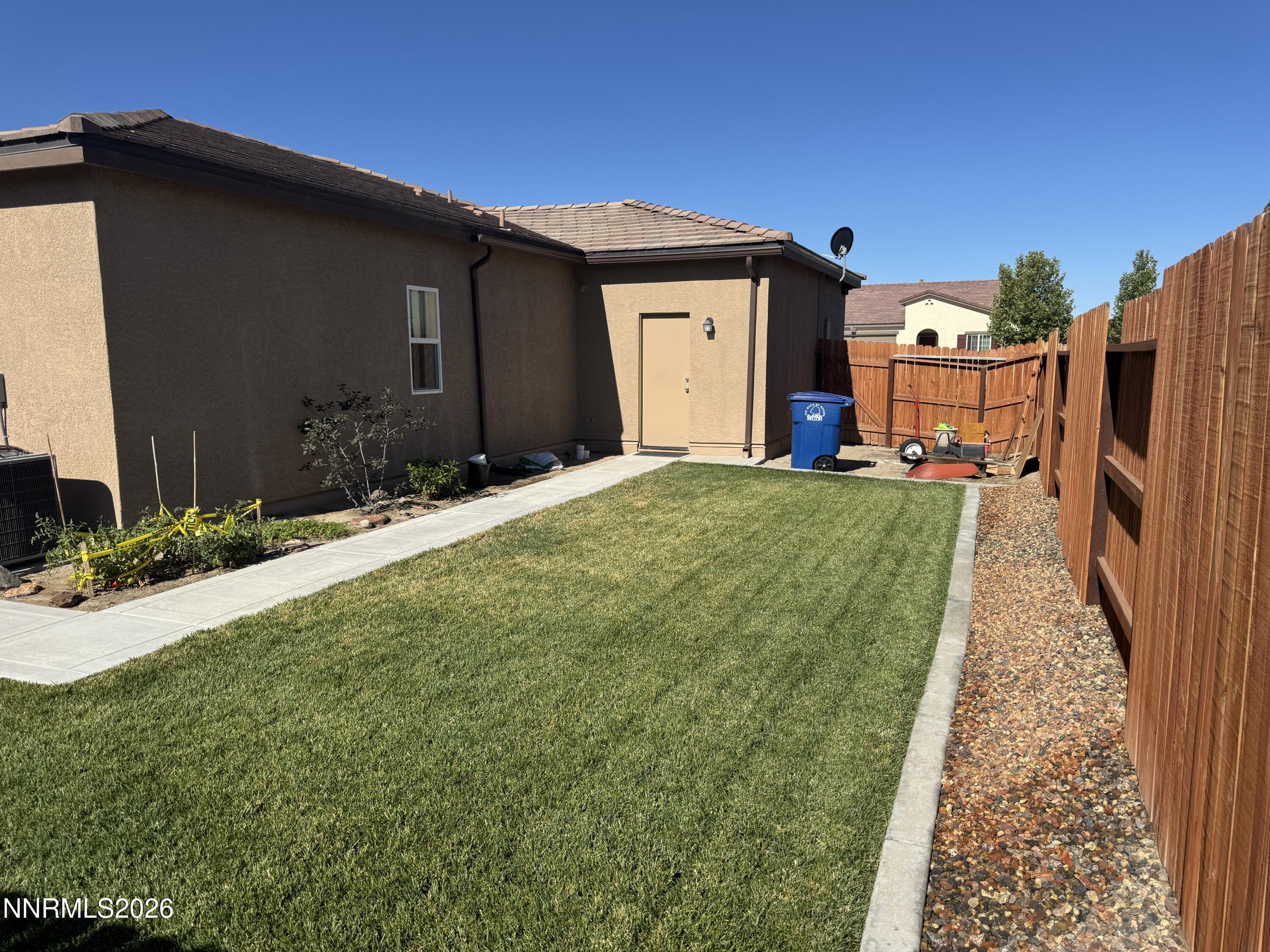 818 Karry Way Property Photo 31