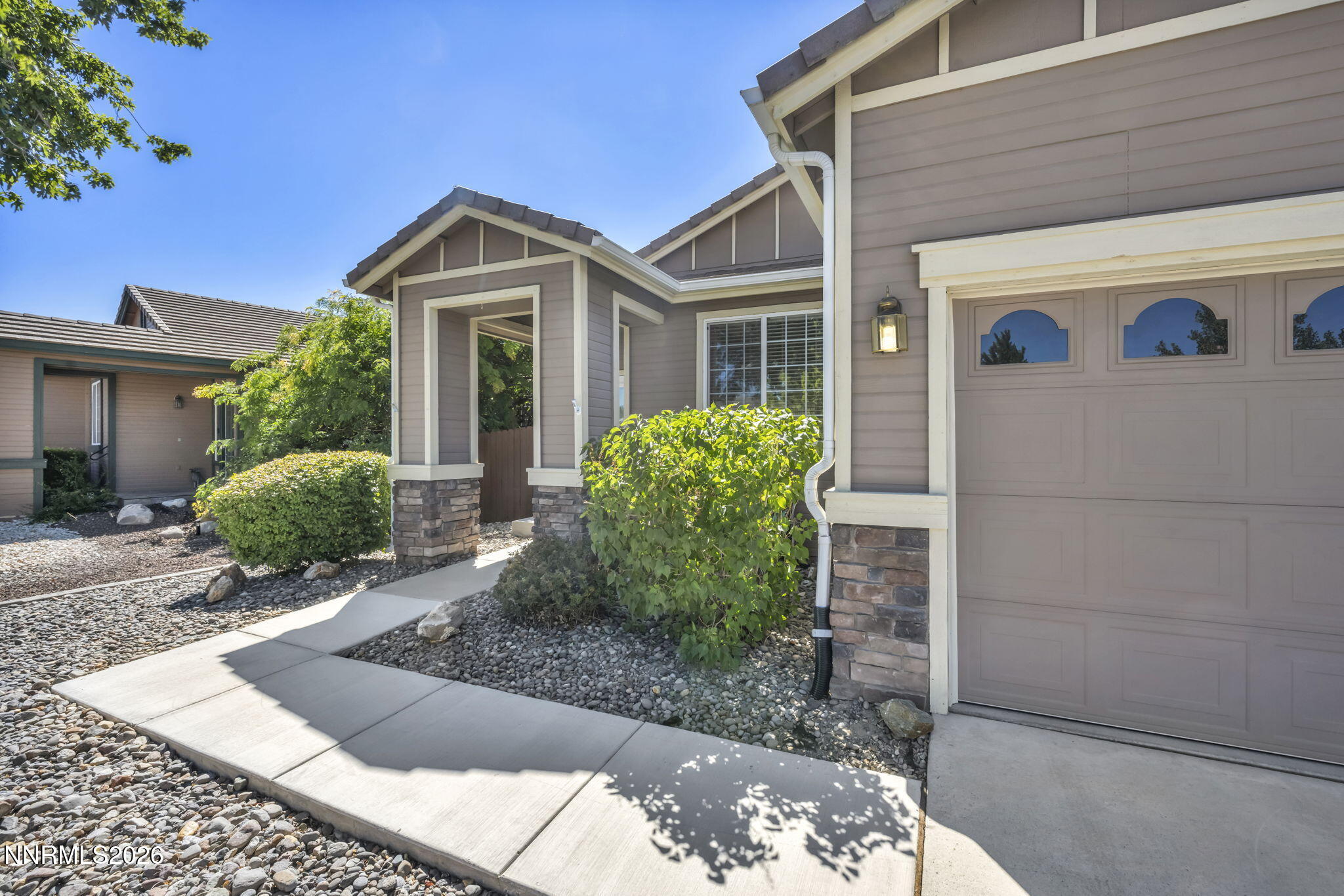 307 Torrey Pines Drive Property Photo 4