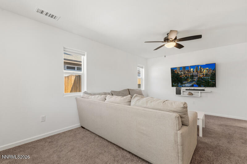 643 Osino Drive Property Photo 4
