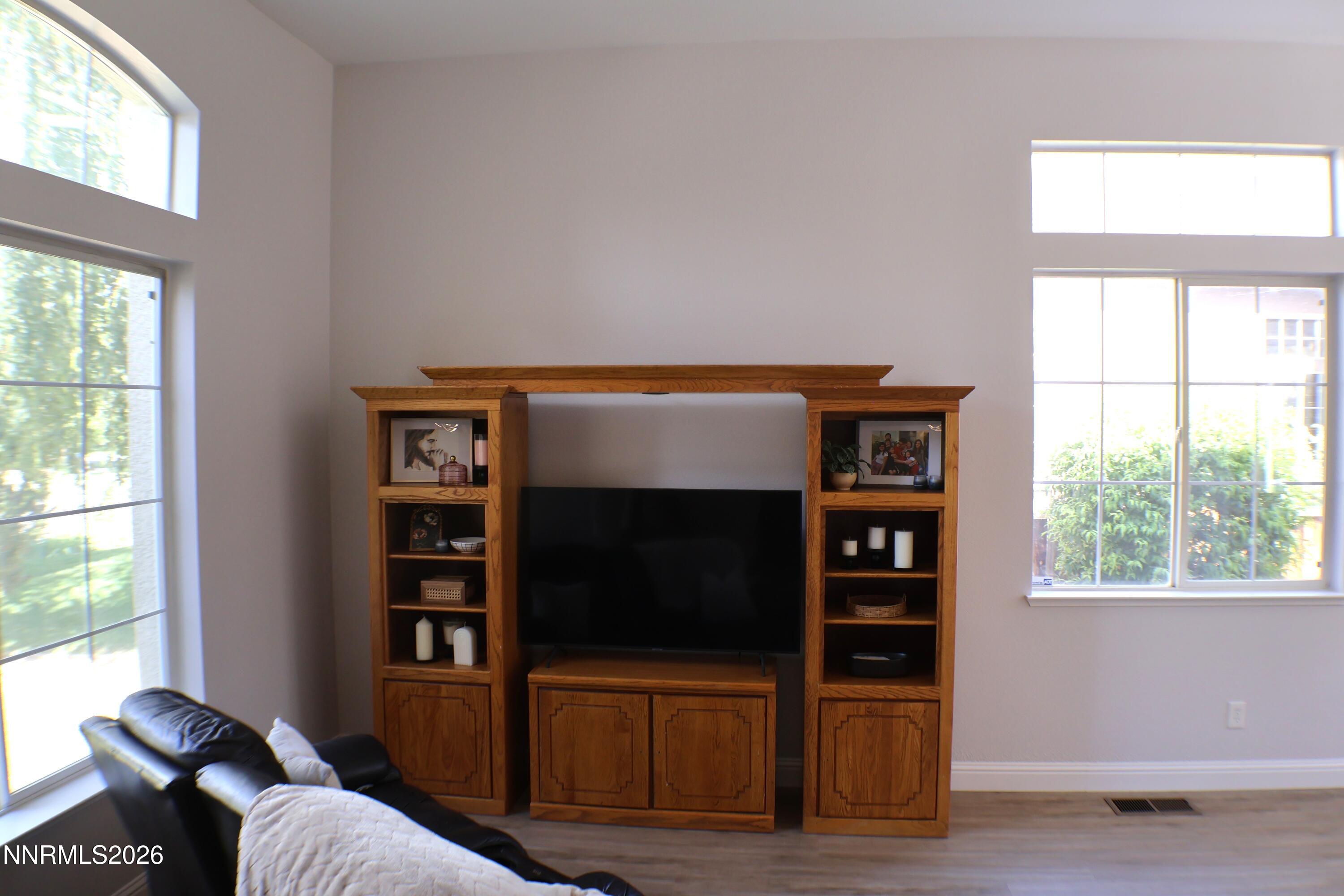 3175 Cobrita Court Property Photo 6
